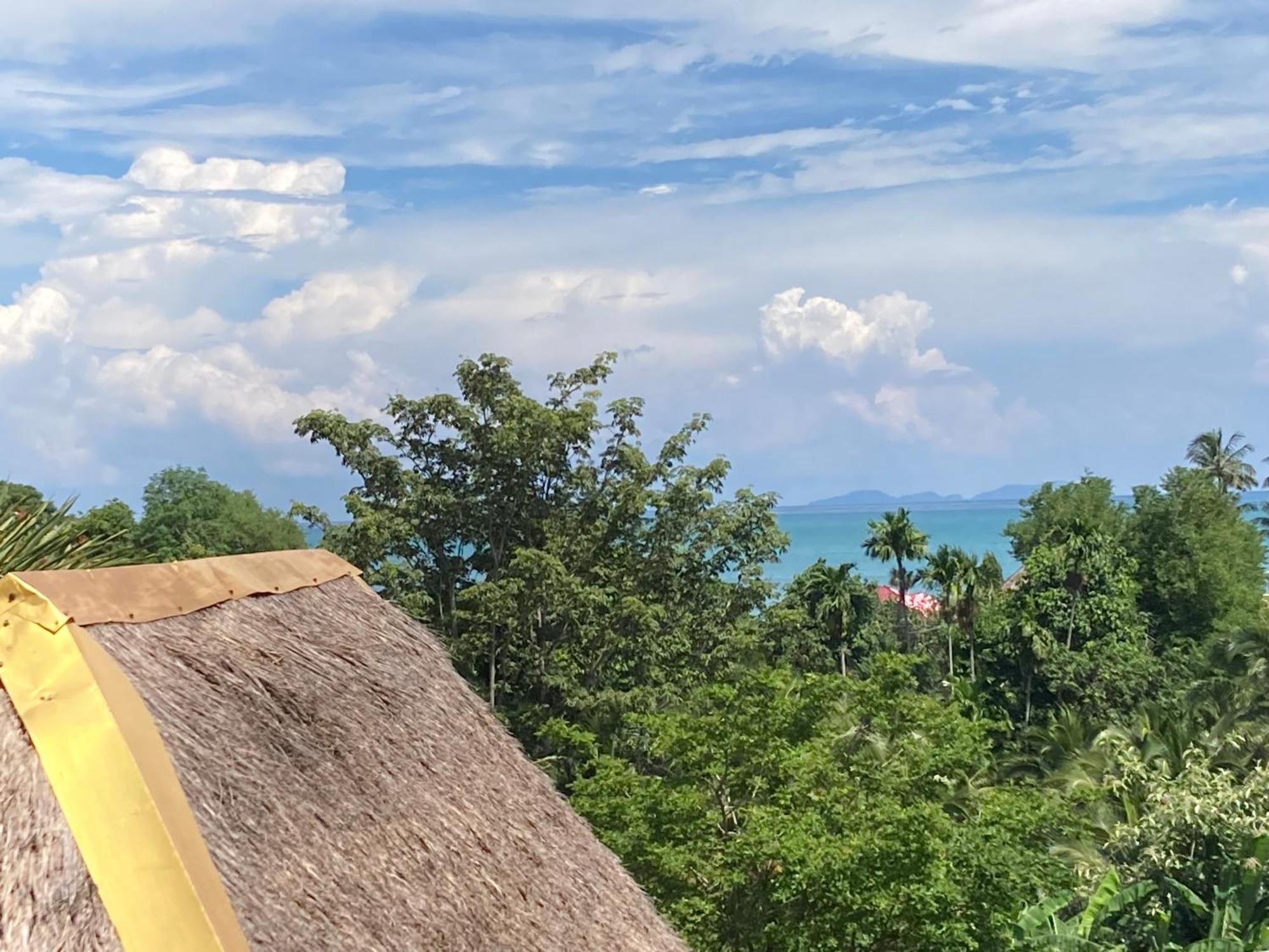 Ayutthaya At Kantiang Bay Pousada