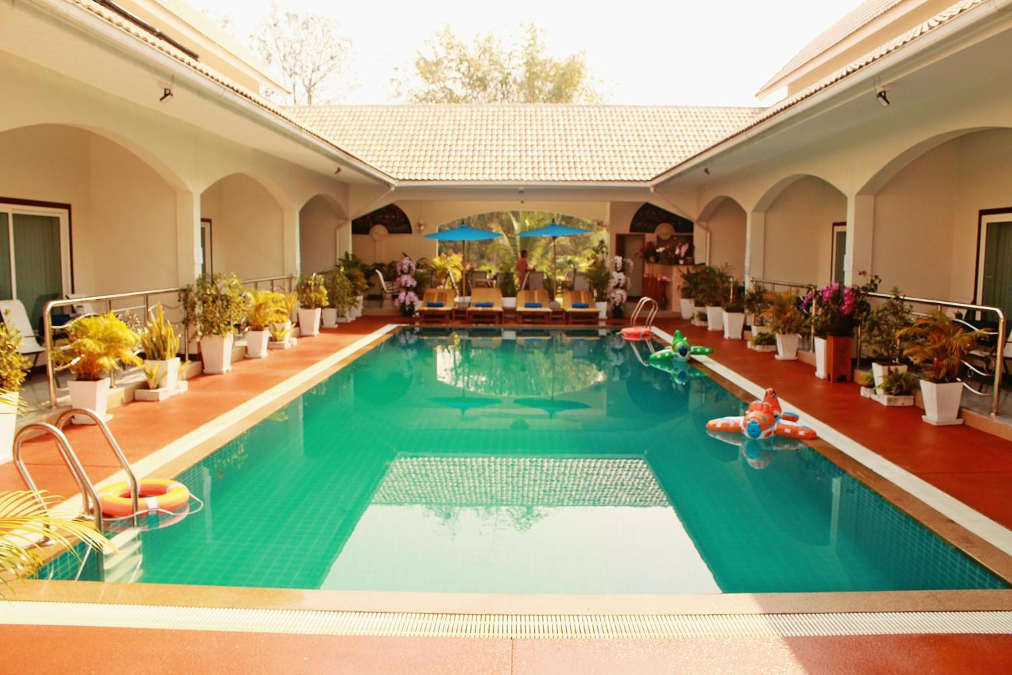 Resort Nok &