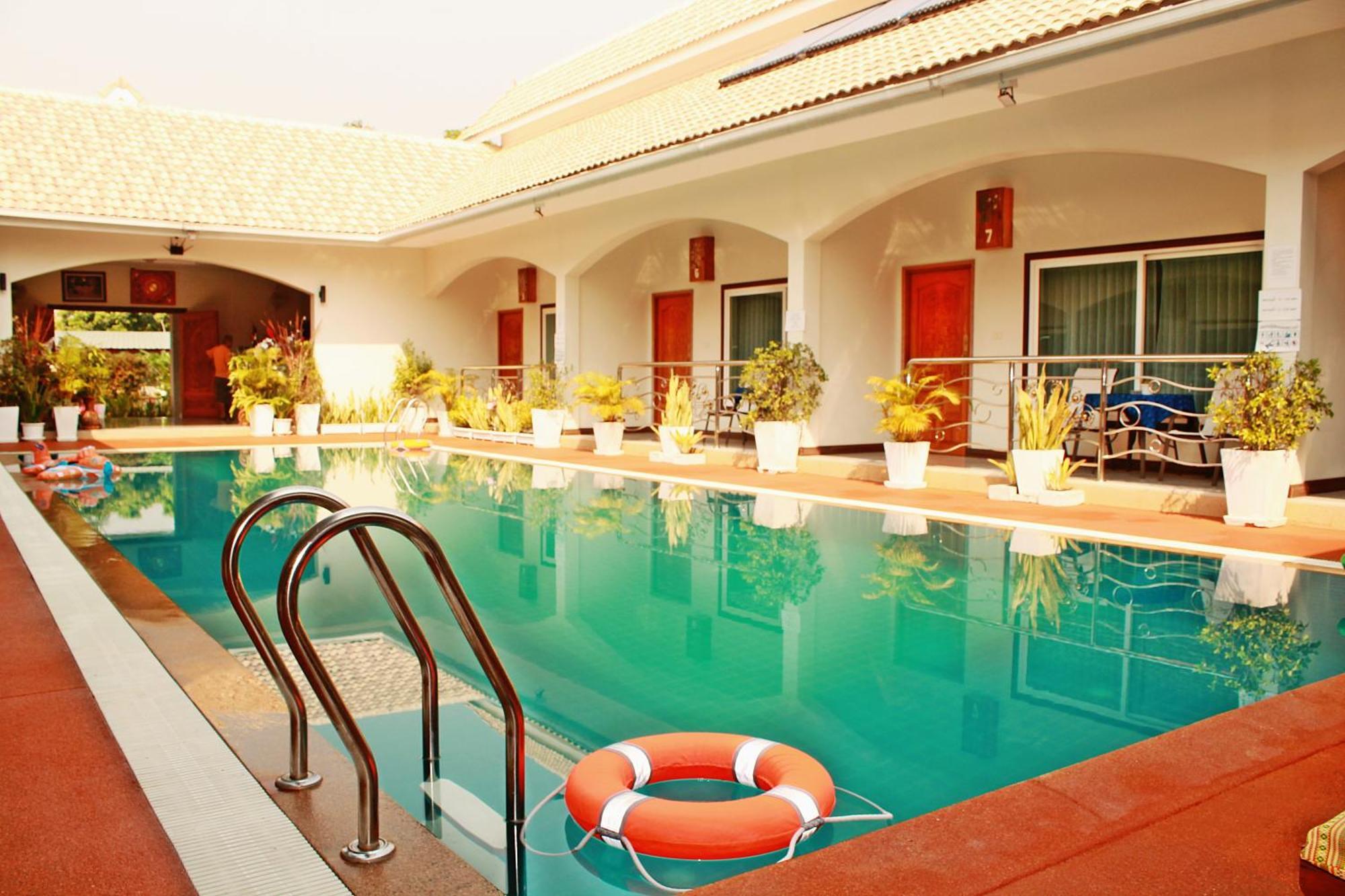 Resort Nok & Chiang Mai
