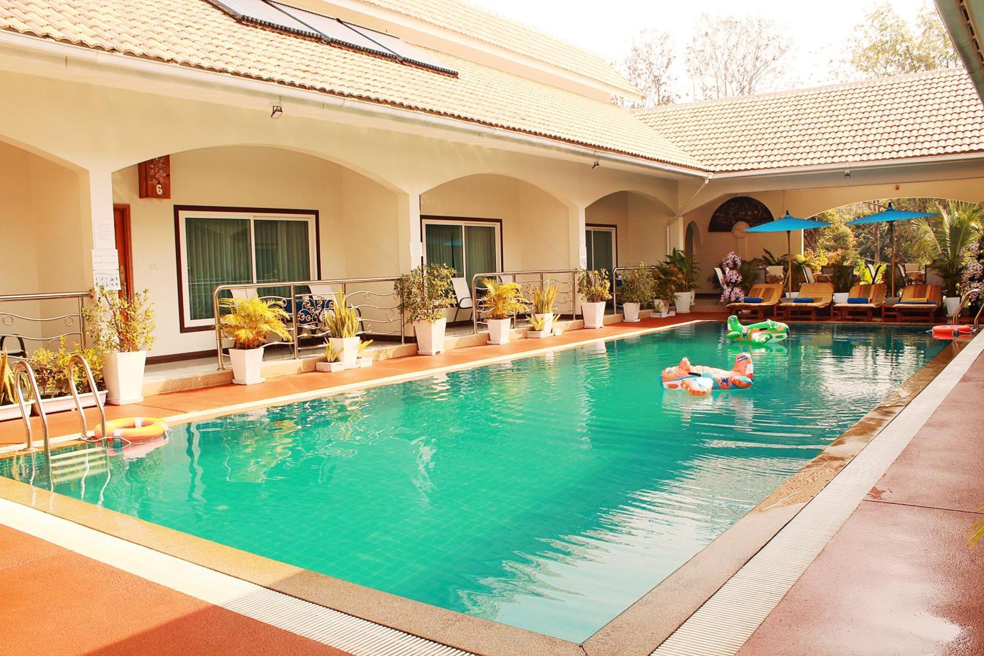 Resort Nok &