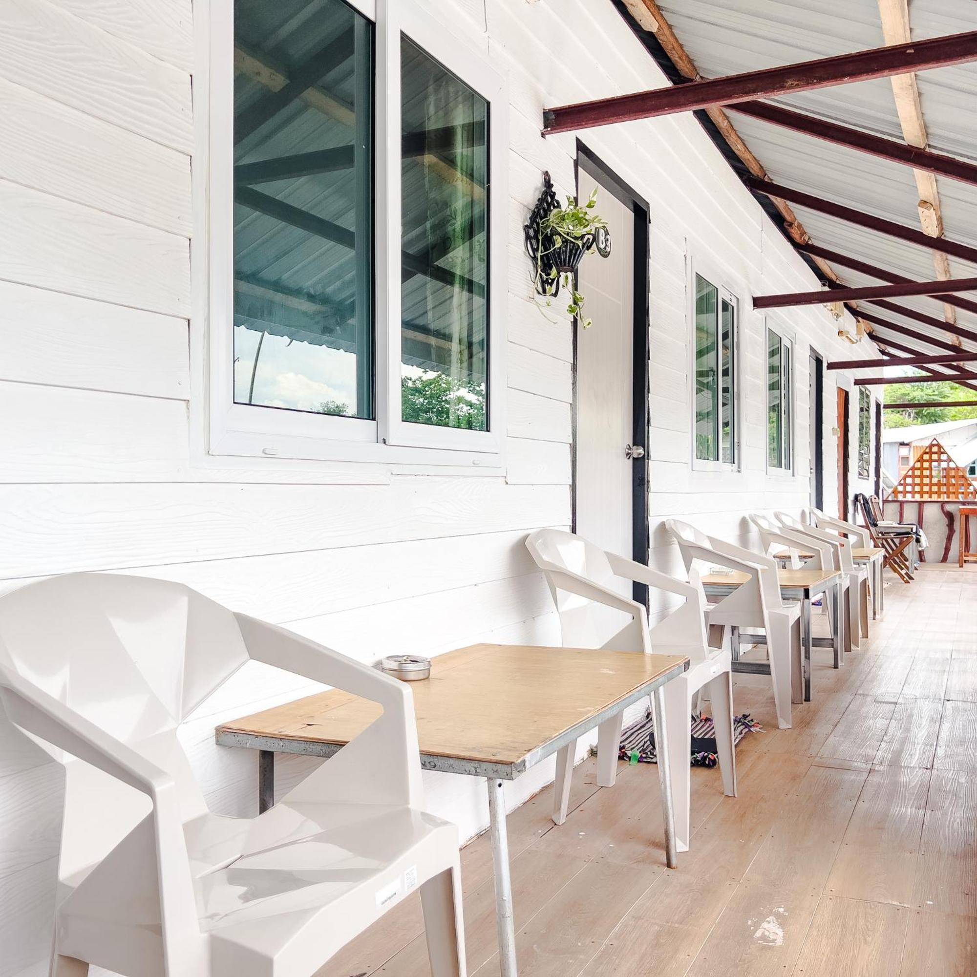 Guest house Lux 2*