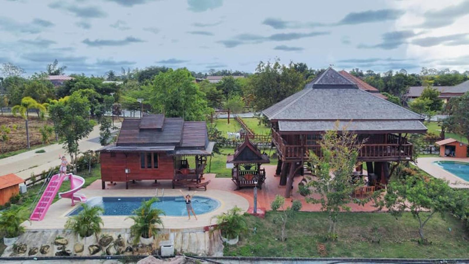 Tayama Farm Khaoyai Holiday home *