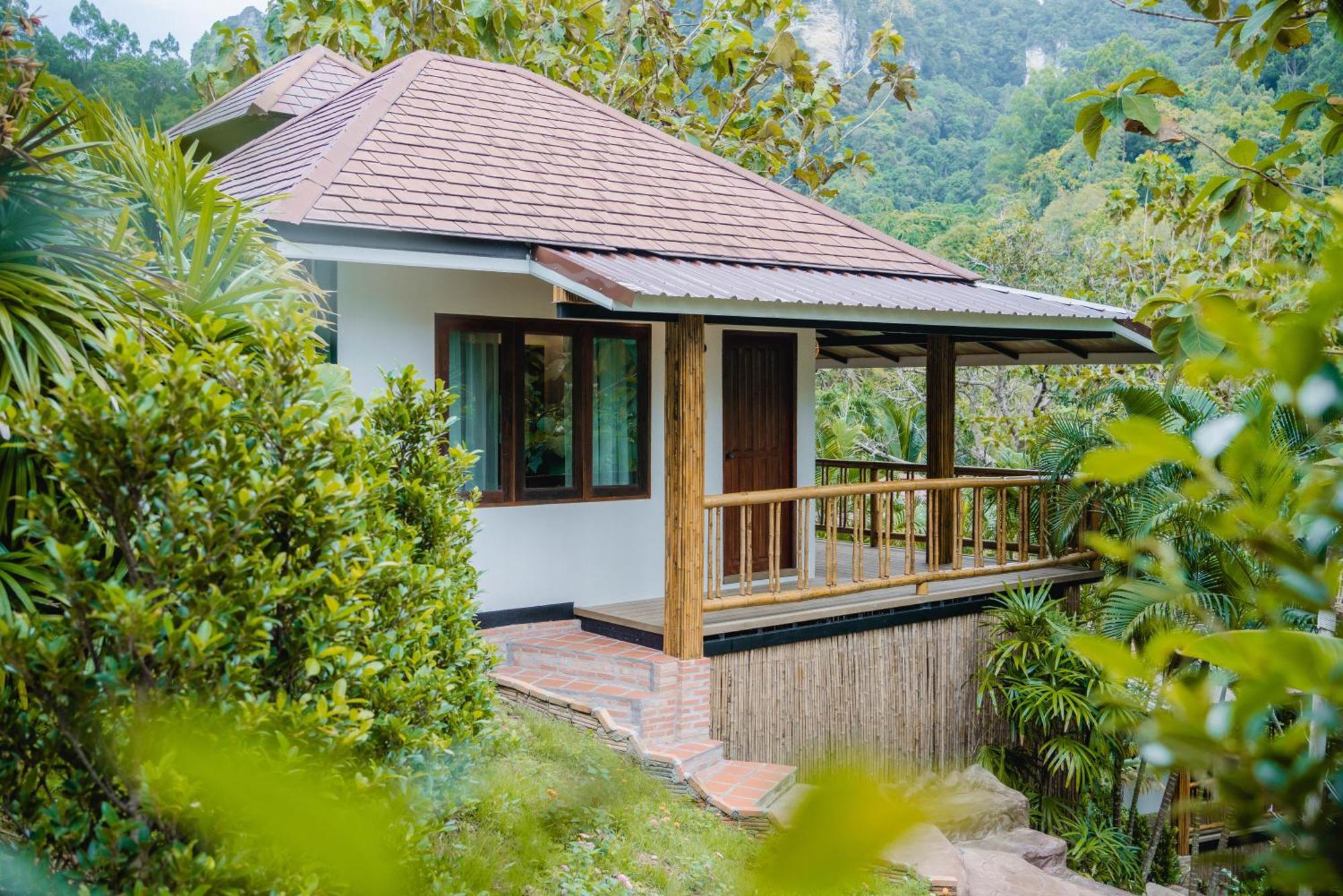 Resort Phutawan
