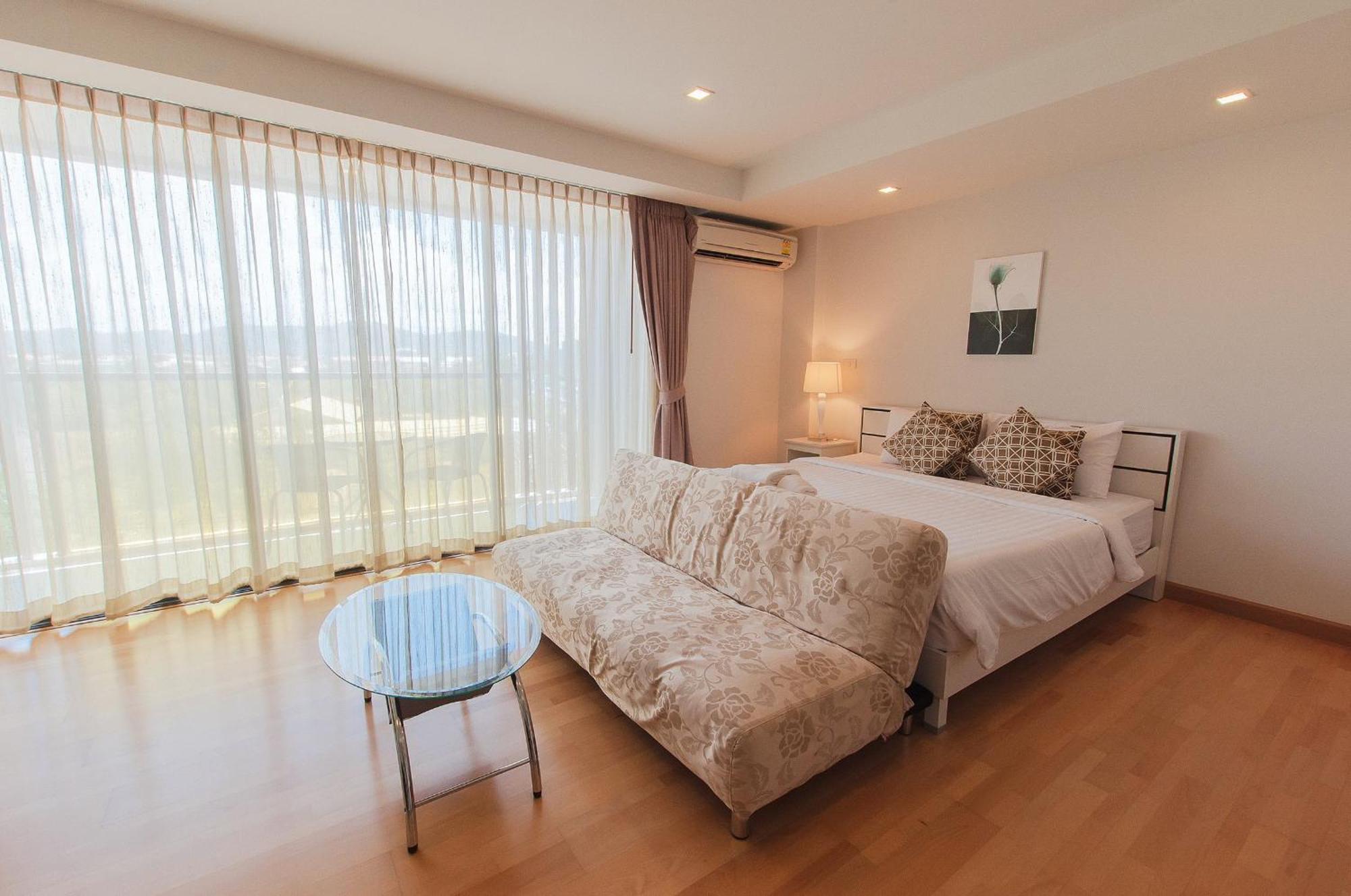 Rocco Seaview Apartment Hua Hin