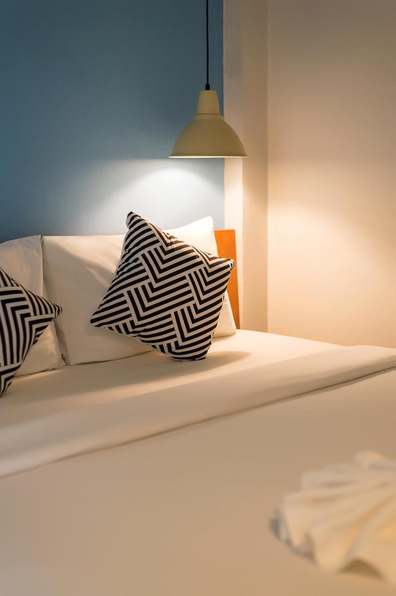 Hotel Tiya House & Cafe