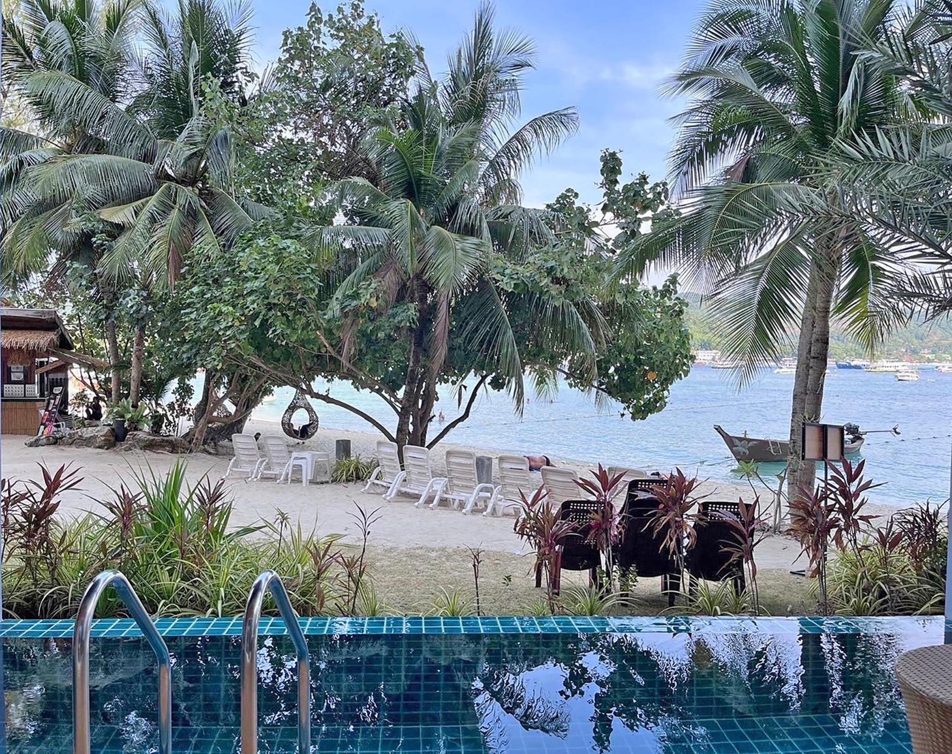 Cliff Hotel 4*