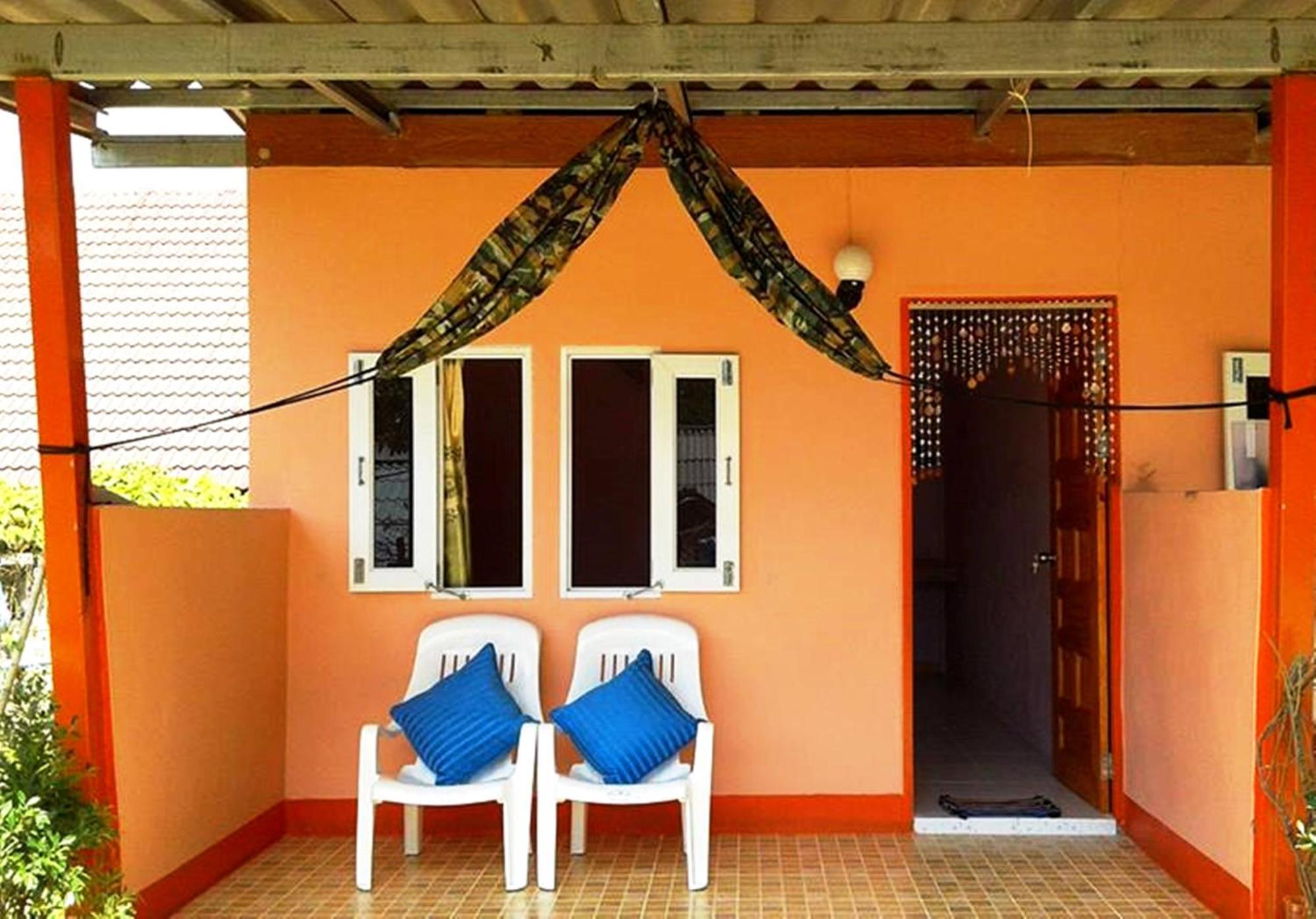 Rimsuan House Guest house 2*