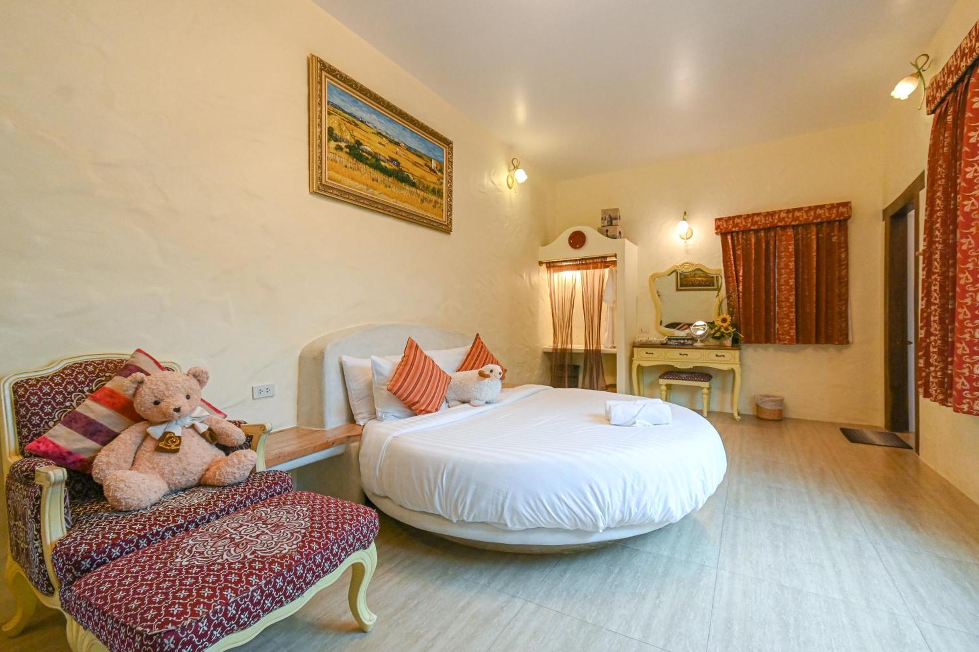 Swiss Valley Hip Resort 4*