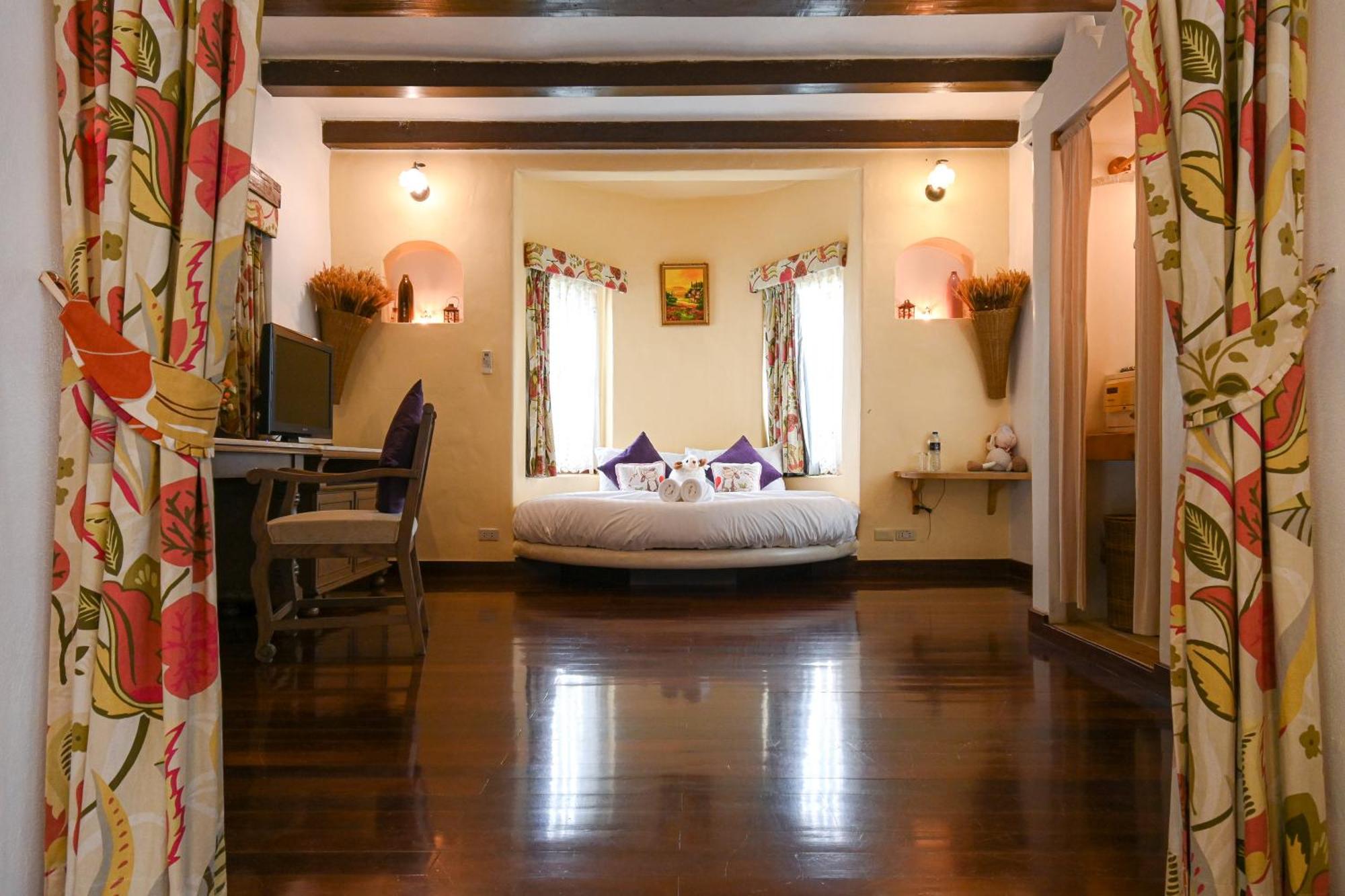 Resort Swiss Valley Hip 4*