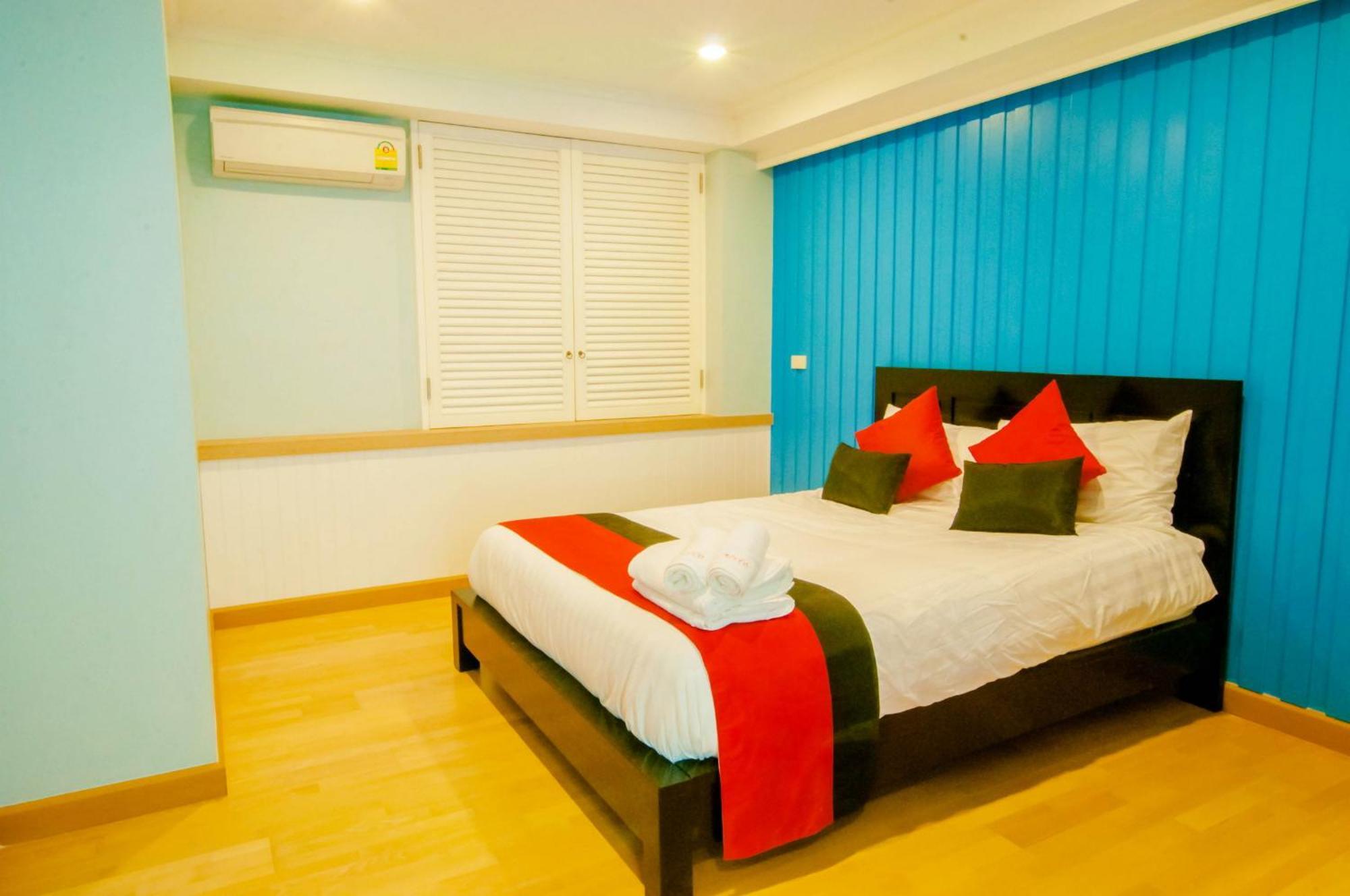 Rocco Seaview