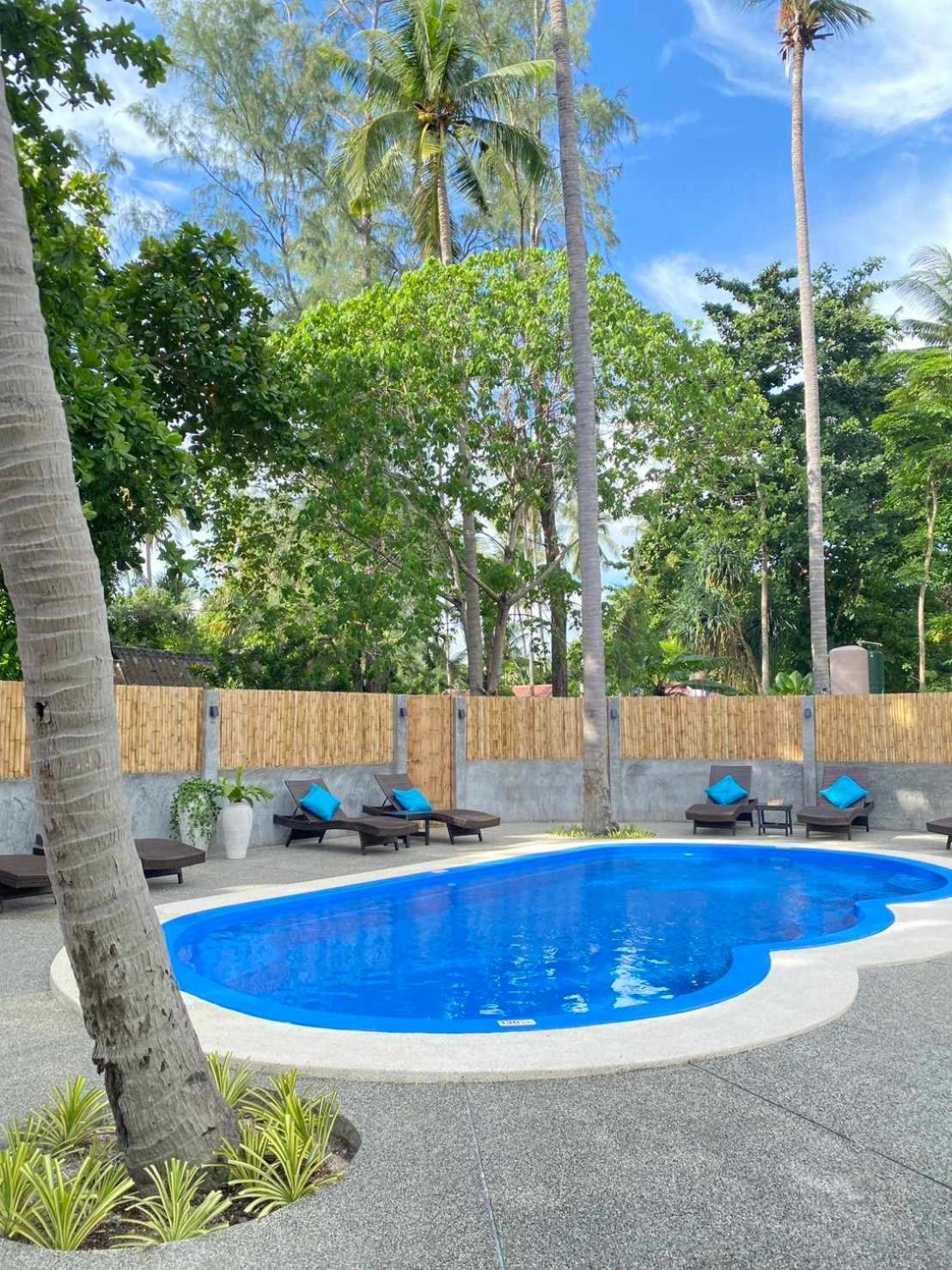 The Lazy 4* Koh Lanta