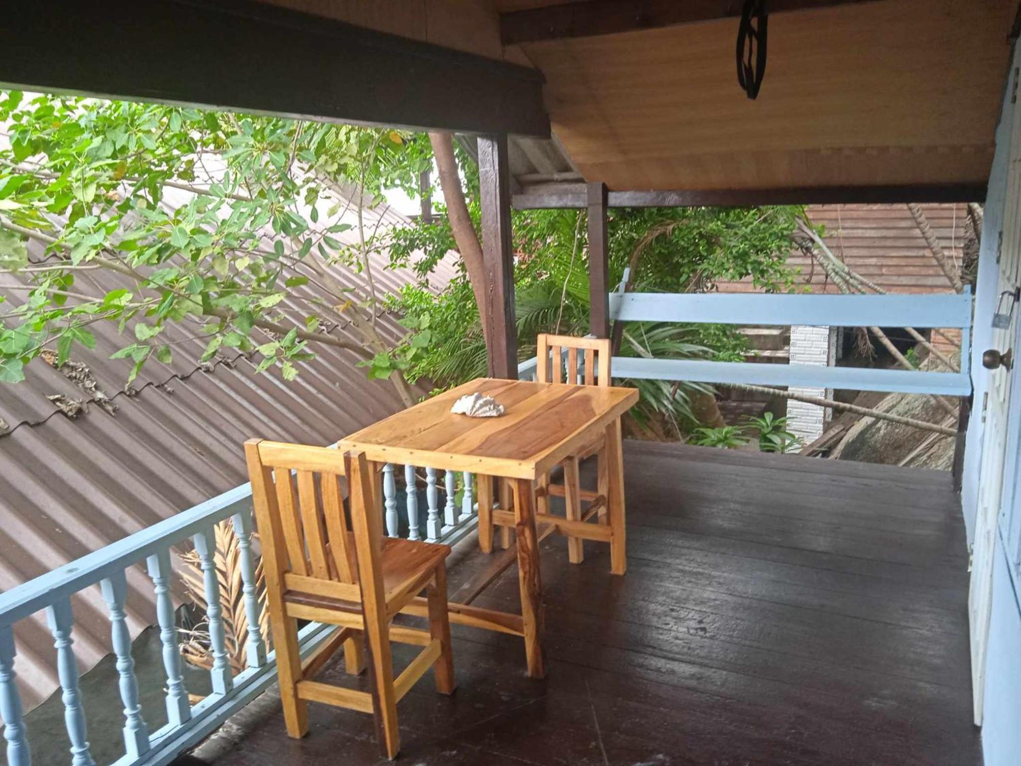 Secret Place And Restaurant Haad Yao