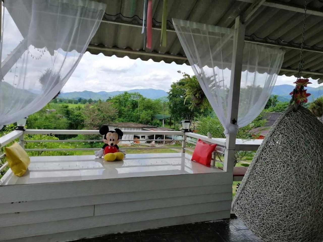 Resort Ingmhok Suan Phueng