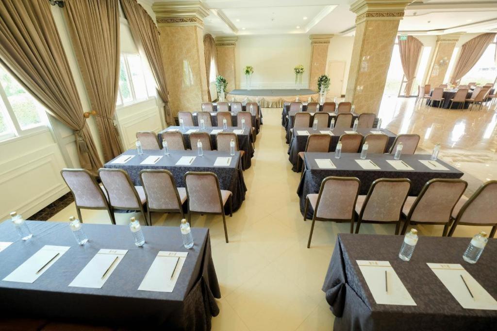 Lk Celestite Hotel