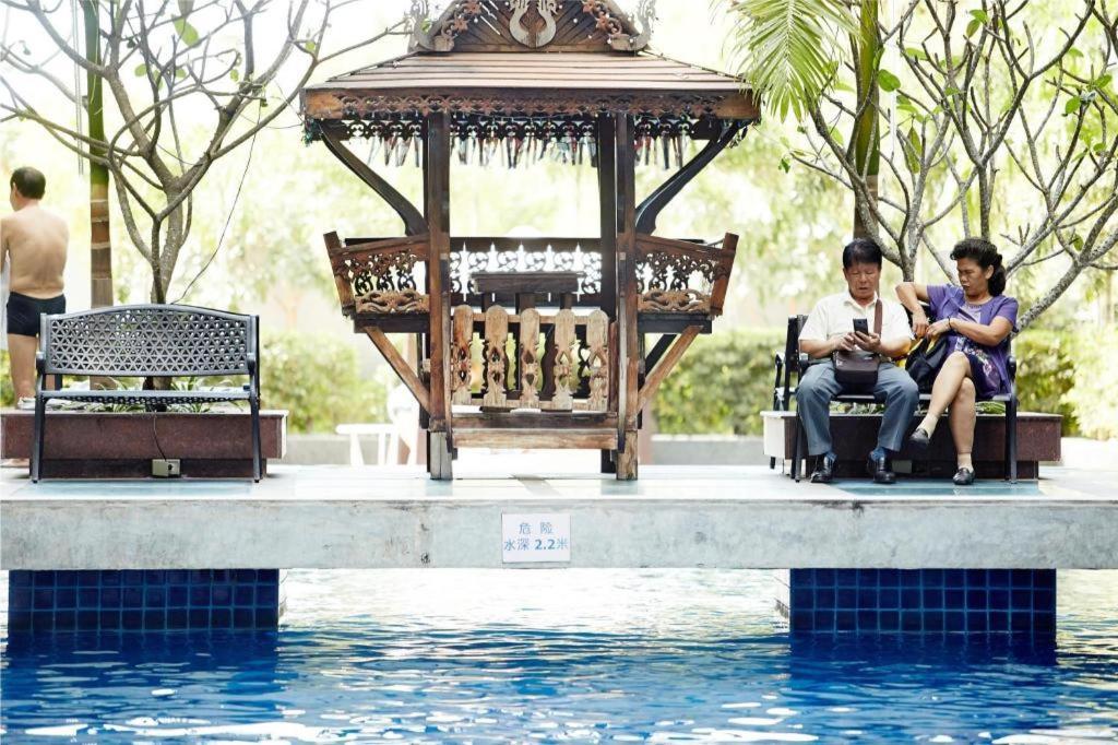 Hotel Ease Jomtien 3*