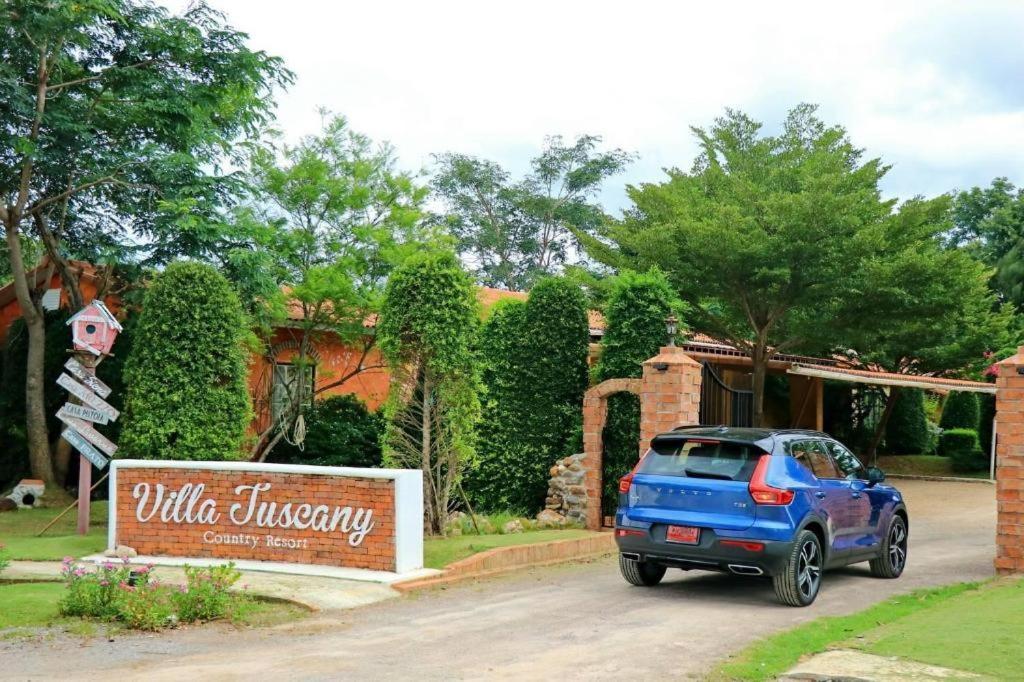 Tuscany Country Resort 3*