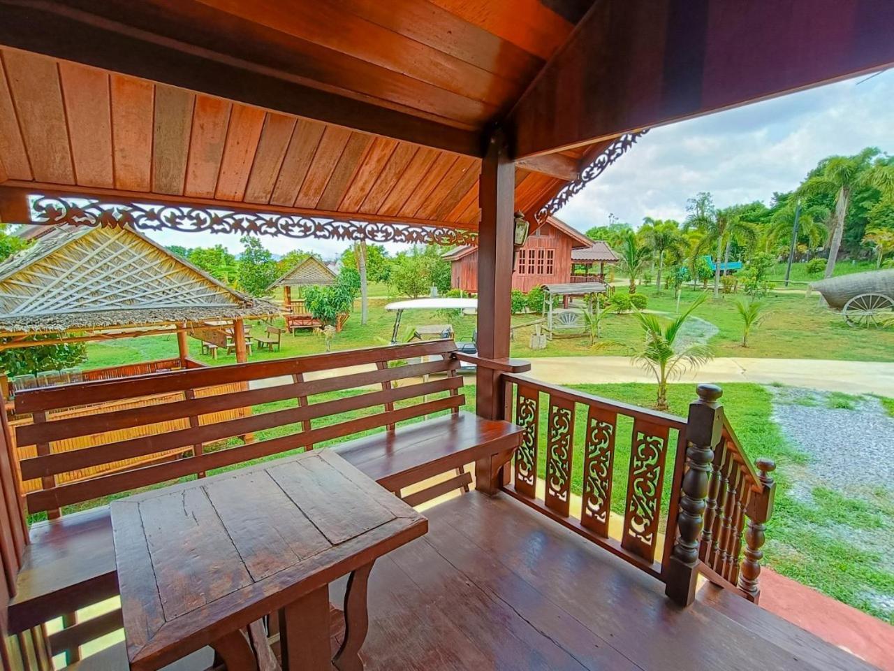 Tayama Farm Khaoyai Holiday home *