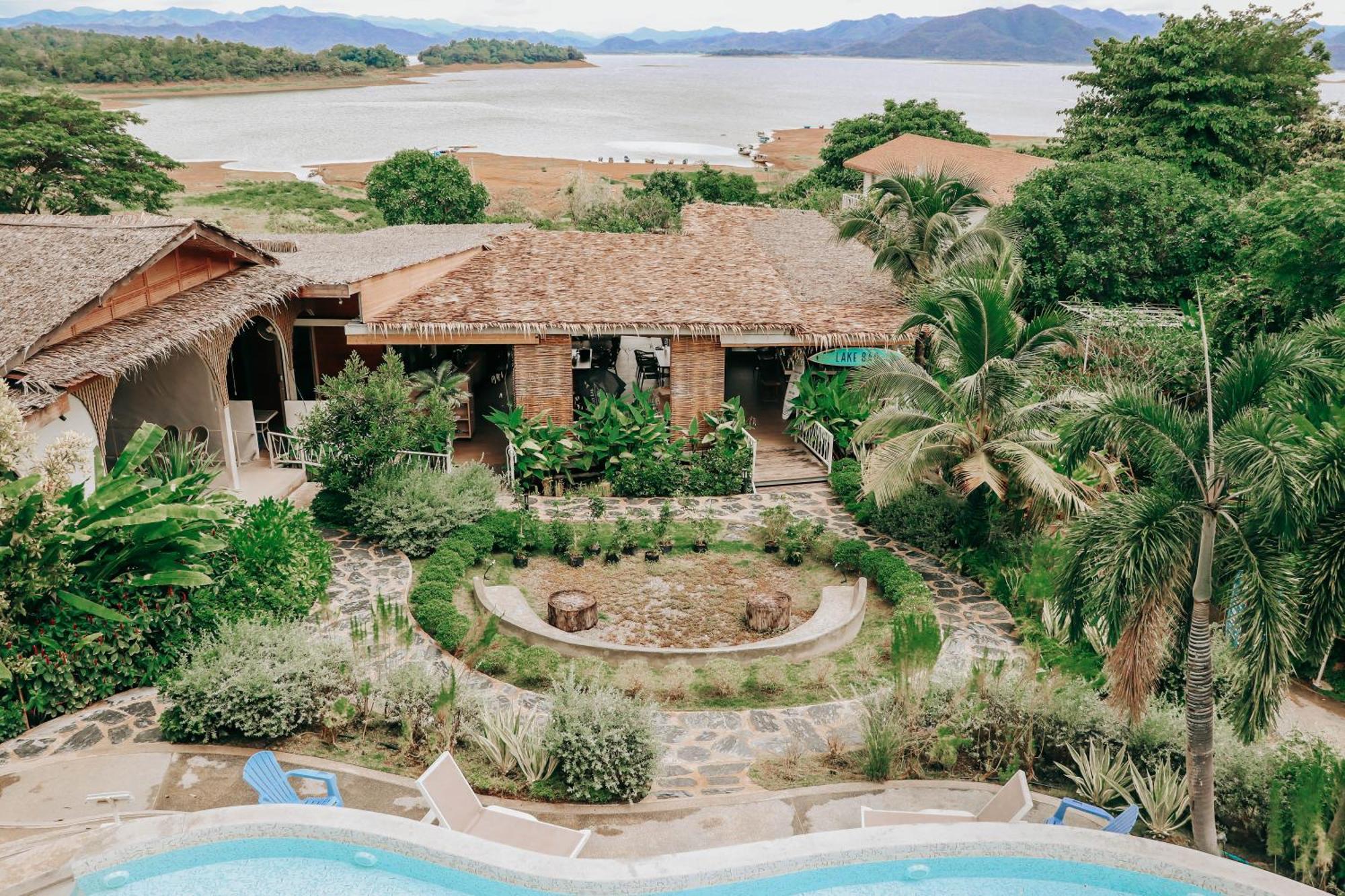 Resort Le La And Kaeng Krachan