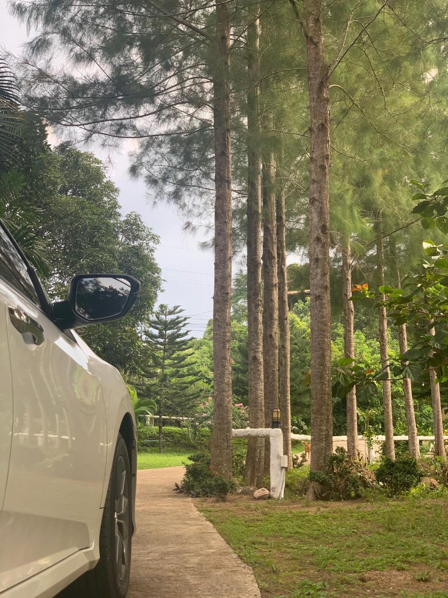 Ruen Karlae Suan Phueng