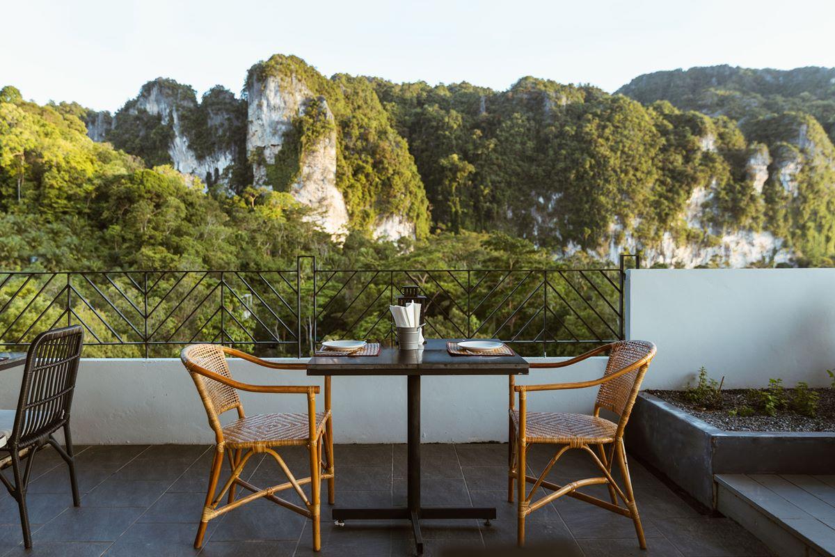Anana Ecological Hotel