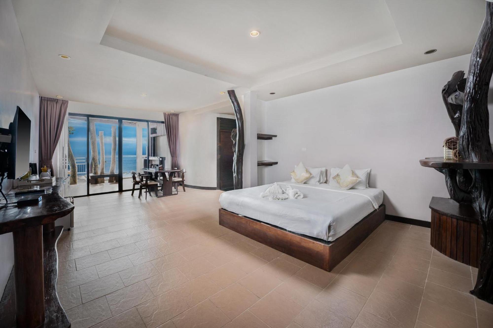 Dusit Buncha By Riya Group Resort Koh Tao