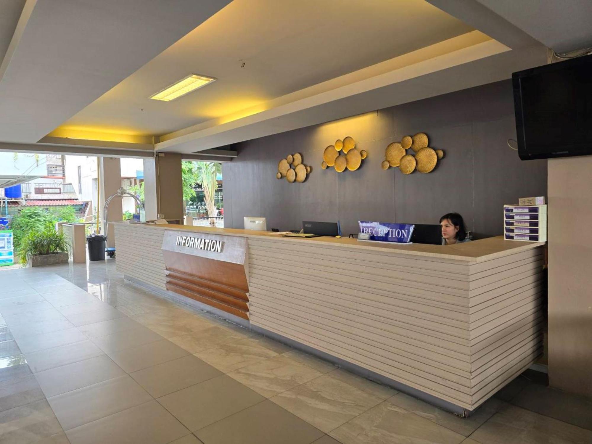 Hotel Plaza Jomtien Beach