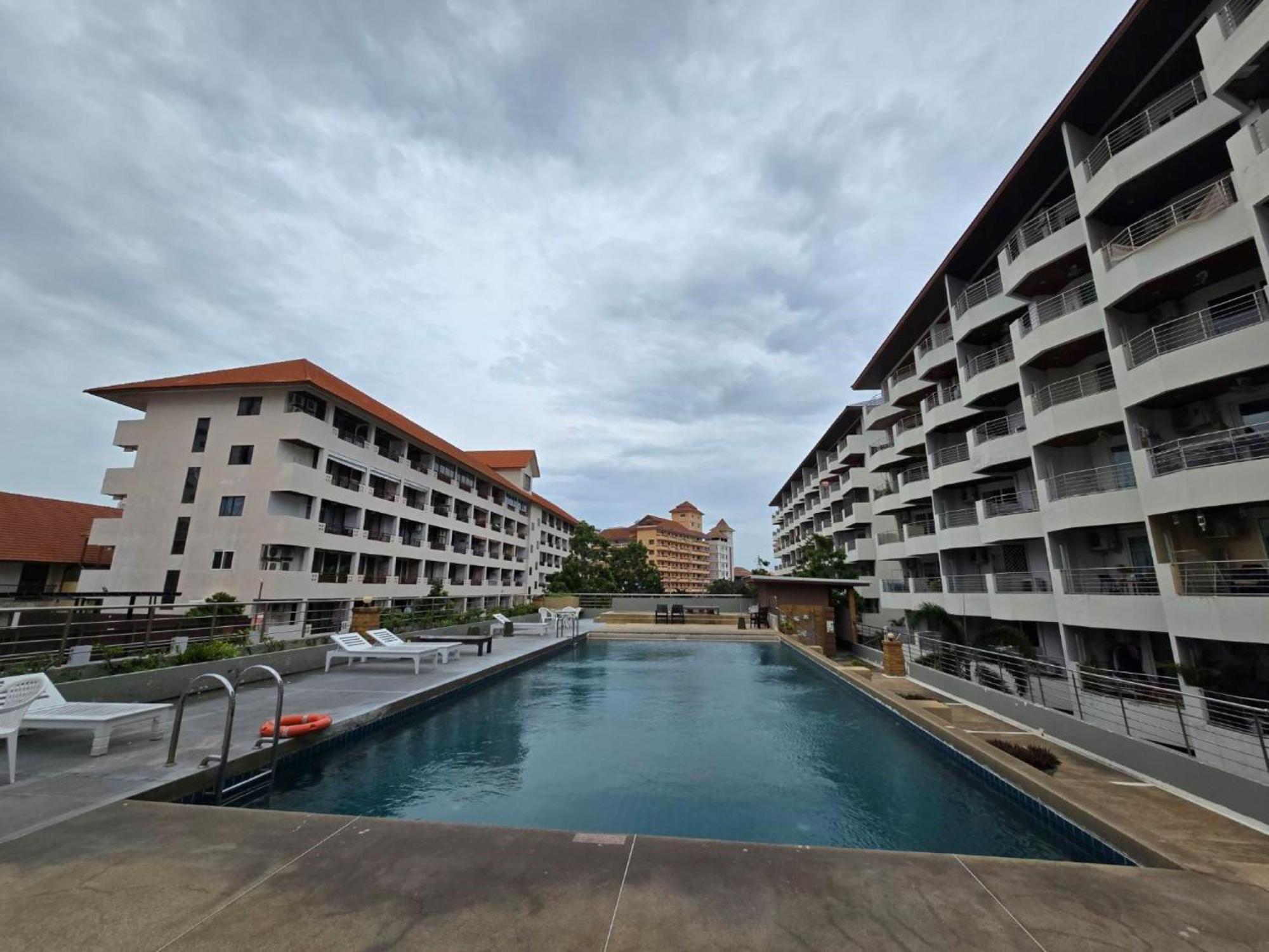 Hotel Plaza 3*
