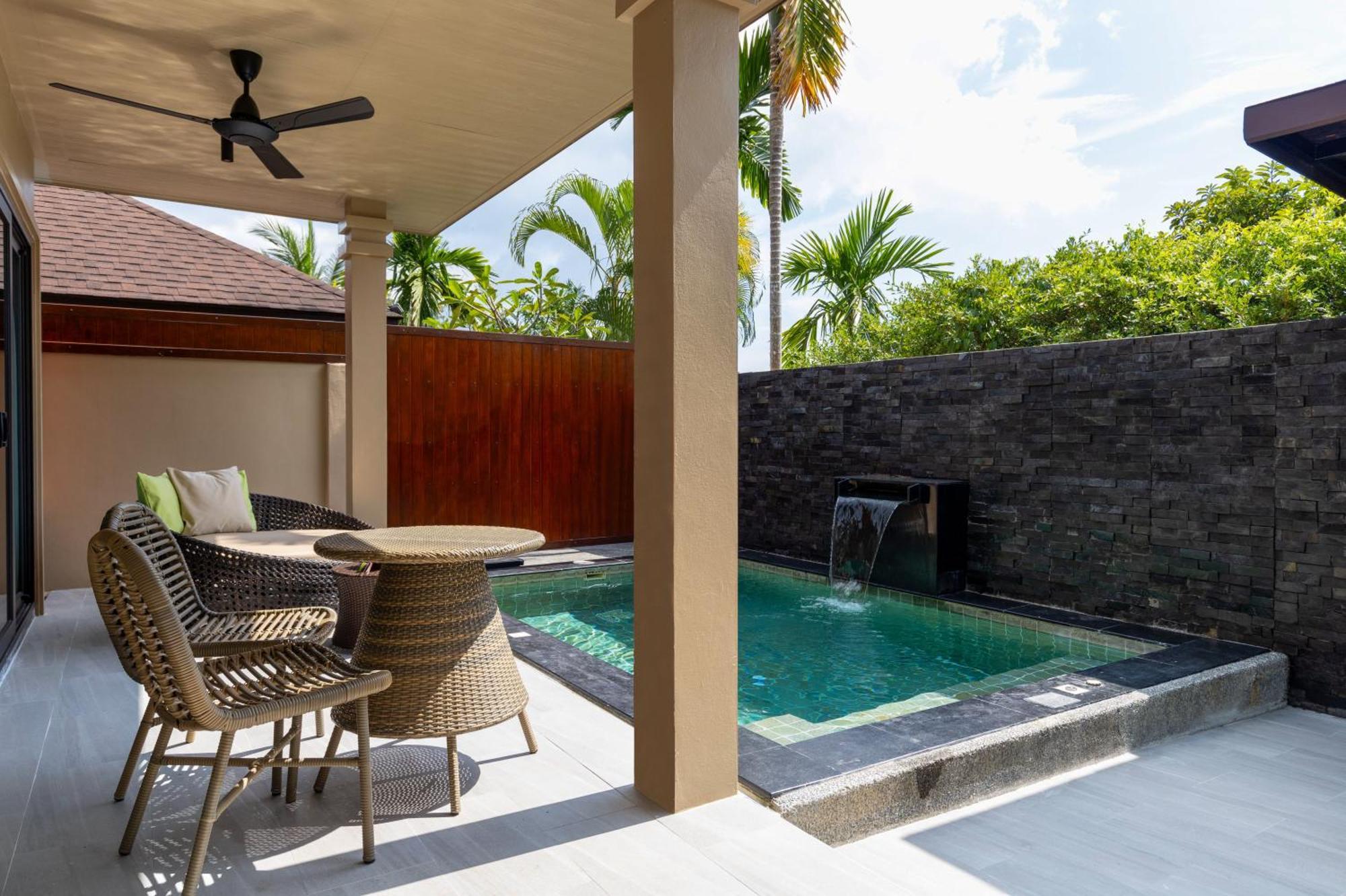 De Malee Pool - Sha Extra Resort