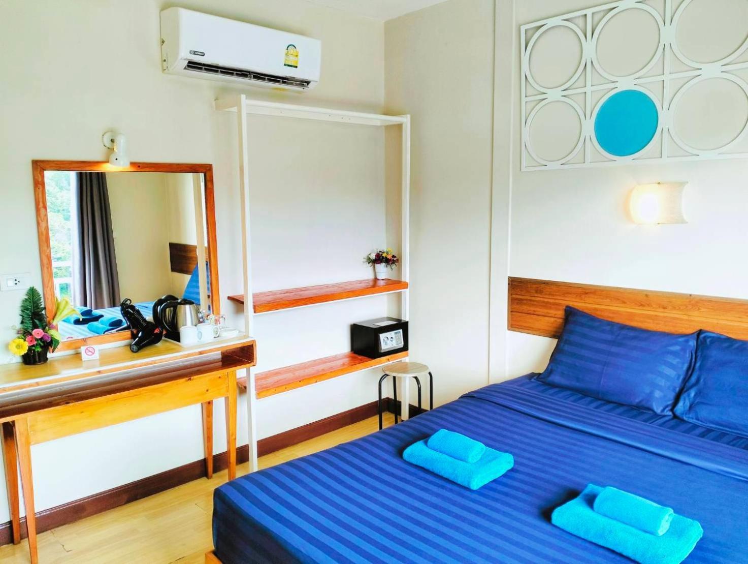 Hostel Blue View House *