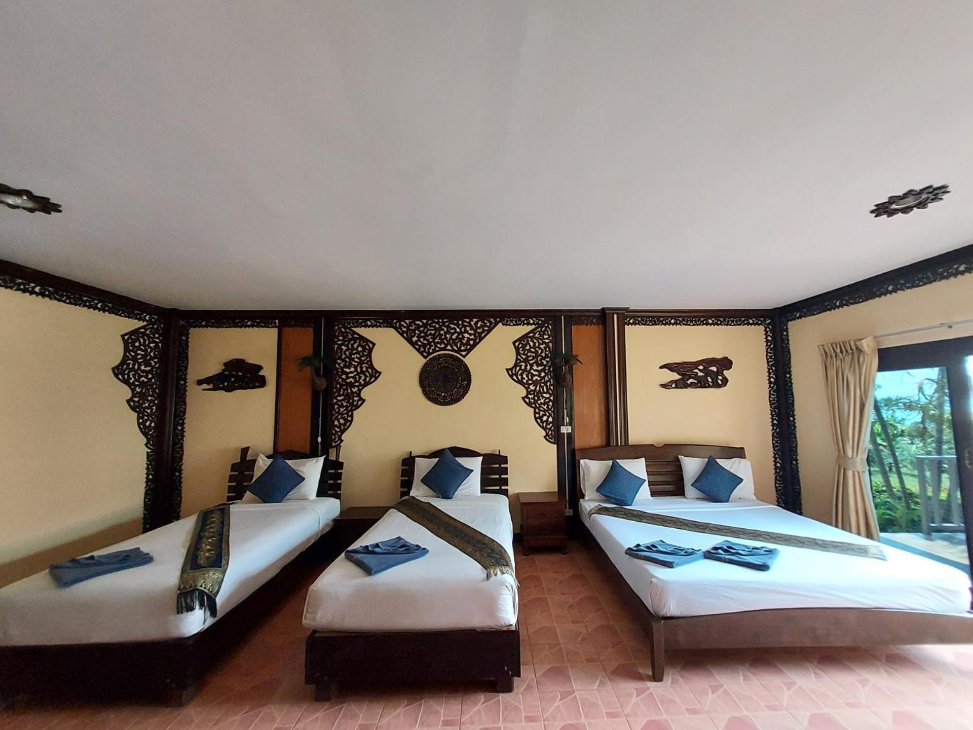 Paradise Pearl Hotel 3*