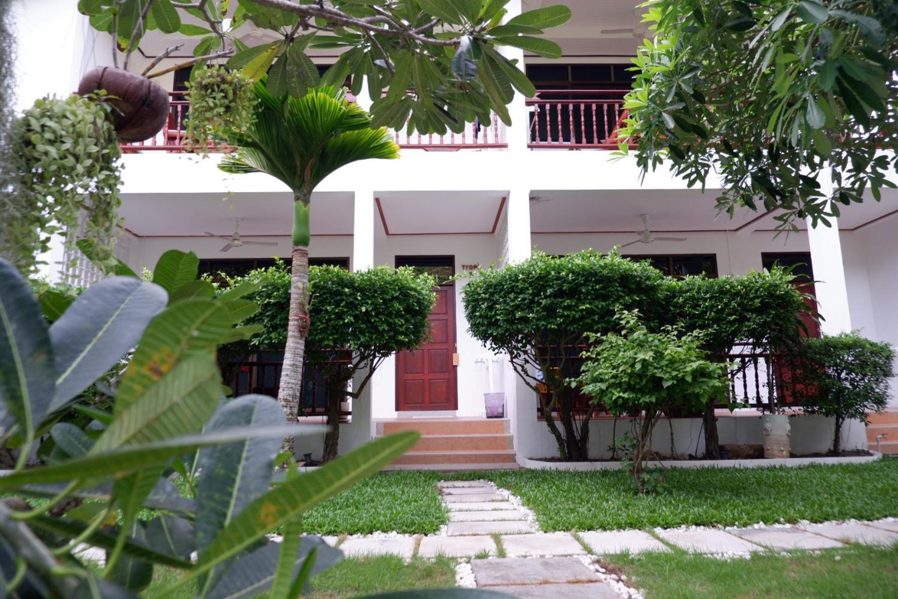 Hotel Tropicoco Koh Phangan 3*