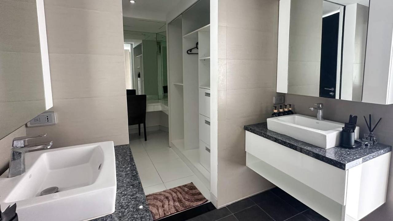 Twin Sands Penthouse Resort Patong