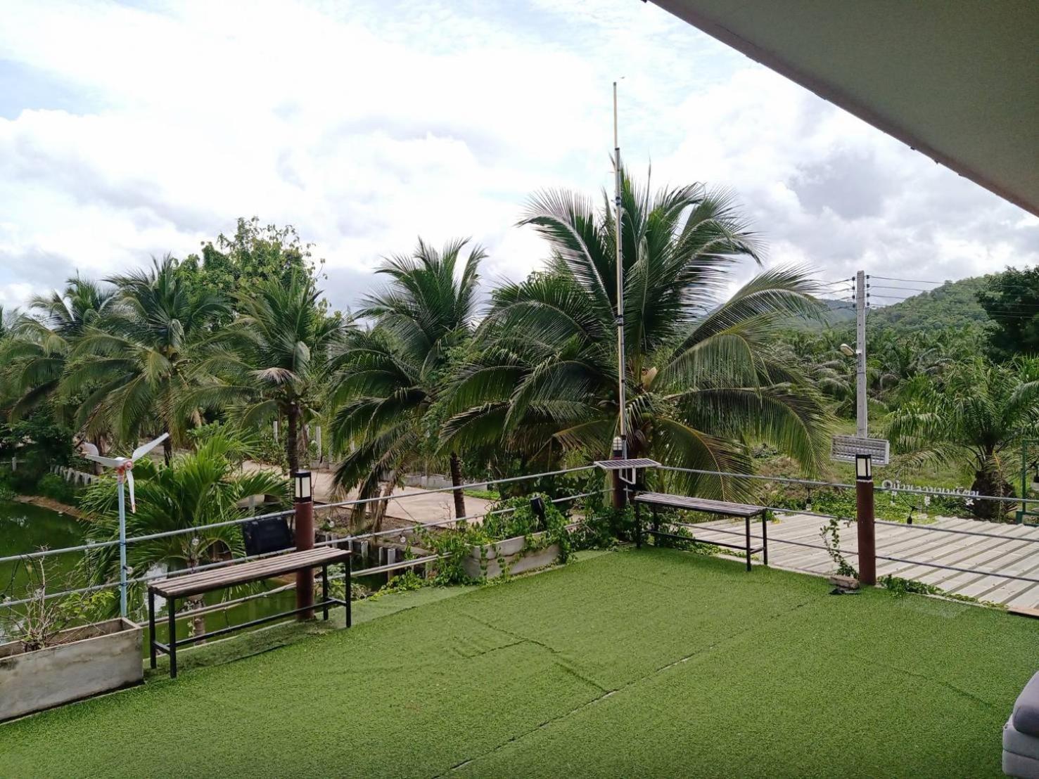 Suan Nopparat Guest house