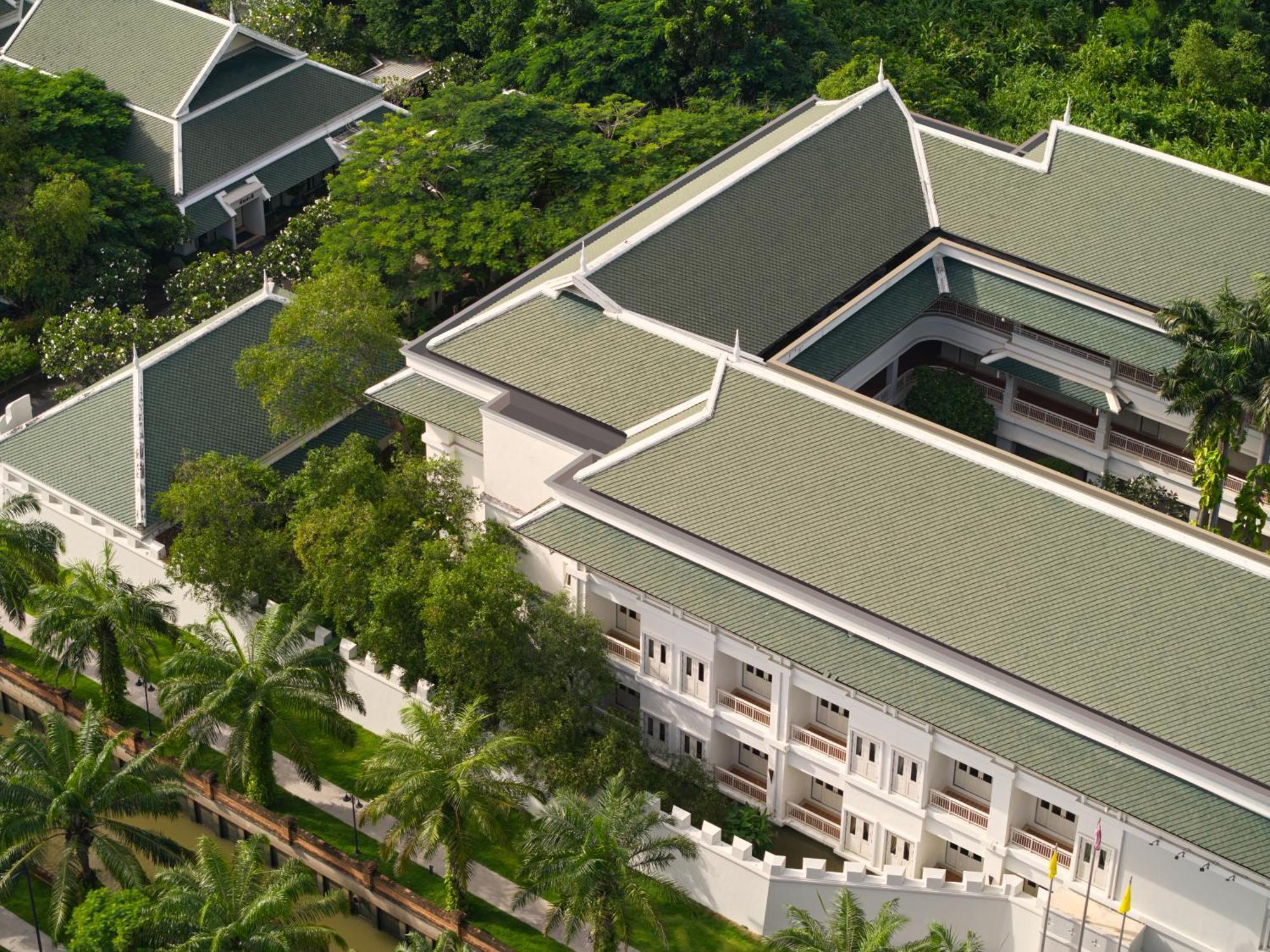 Hotel Kalanan Riverside 4*