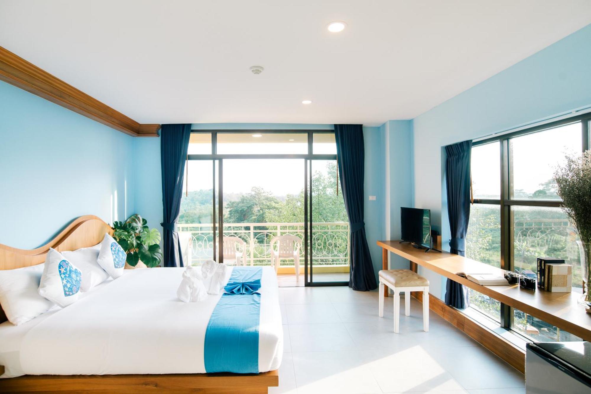 The Pineapple 4* Krabi