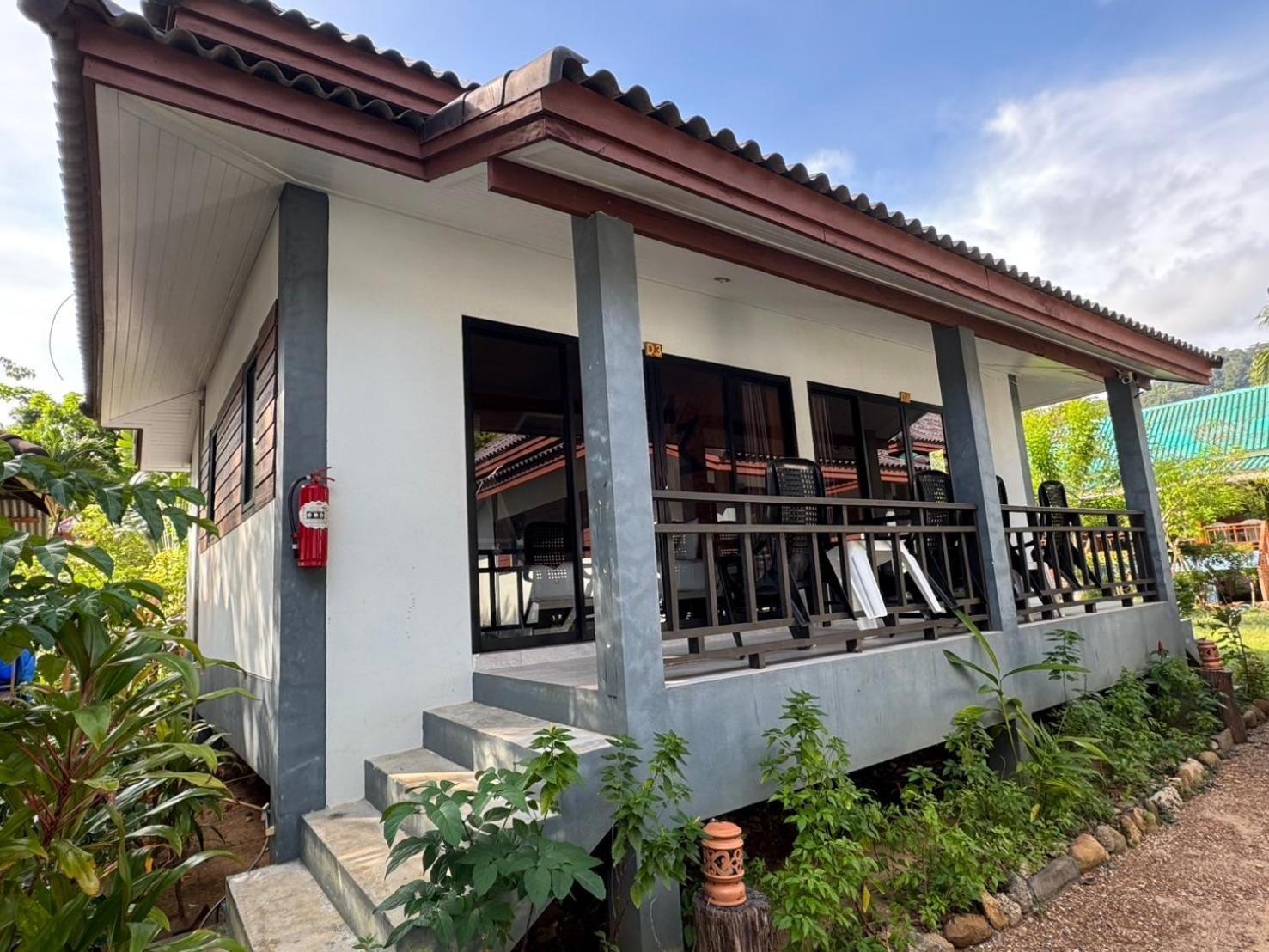 Kantiang Bay View Resort 2*