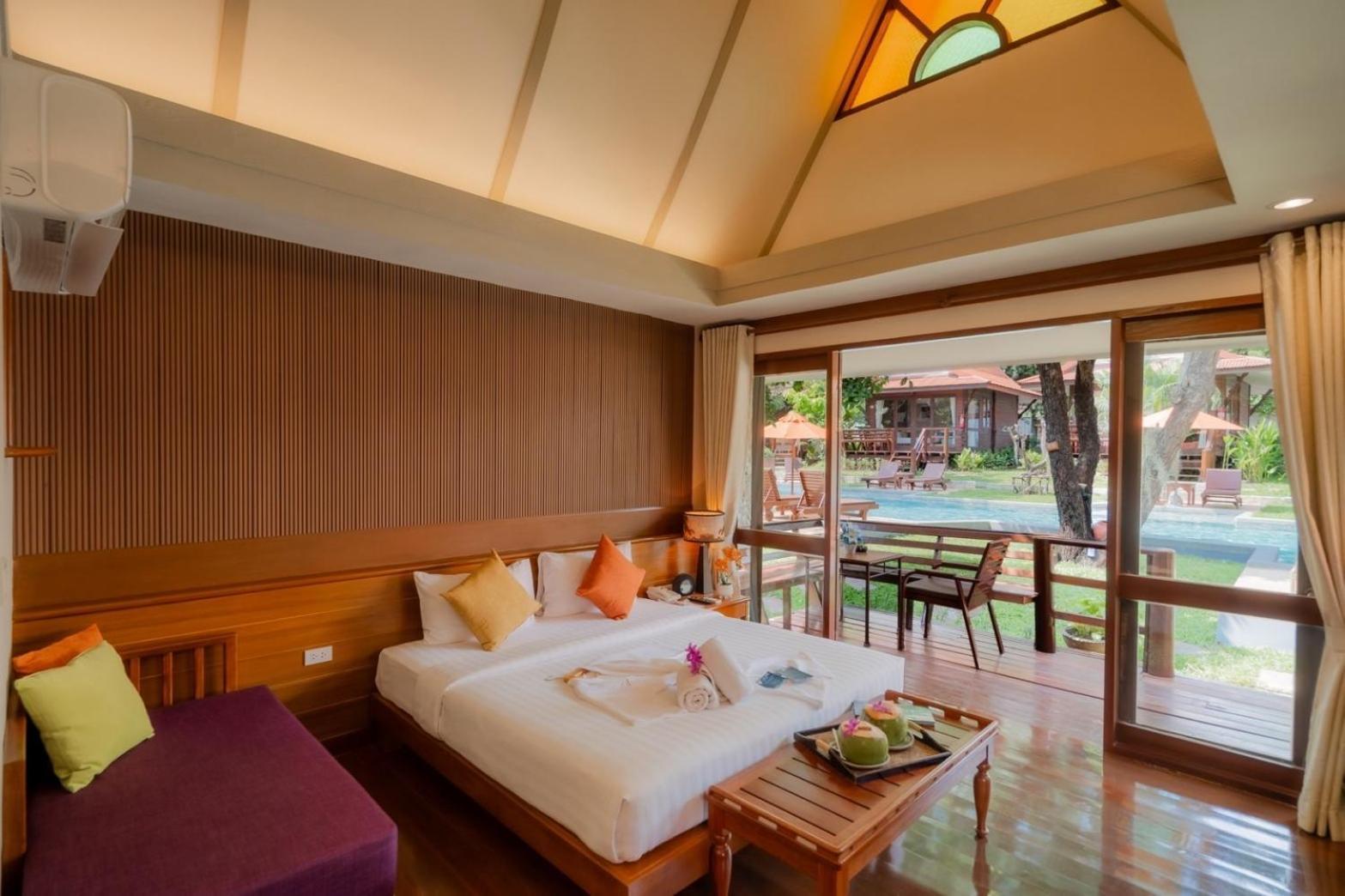 Baan Duangkaew Resort HHQ