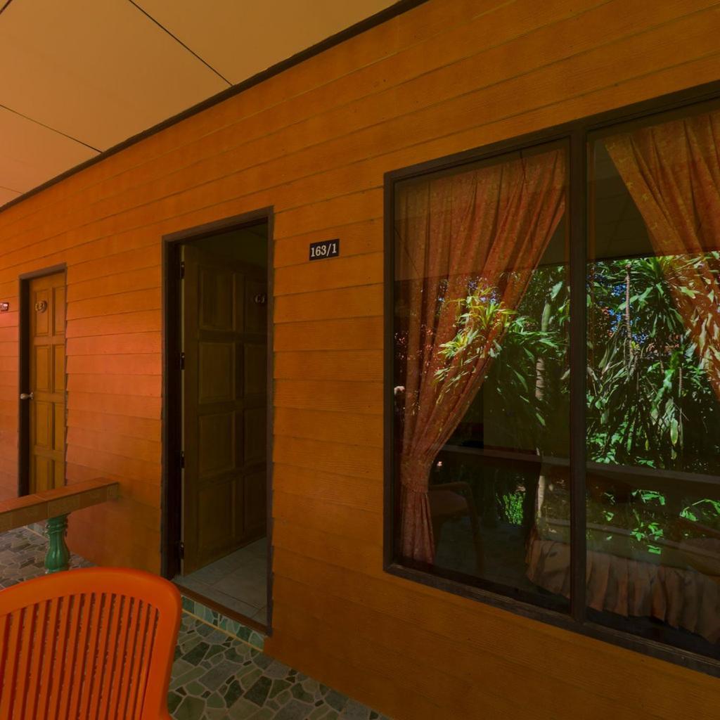 Rim Khao Resort 2*