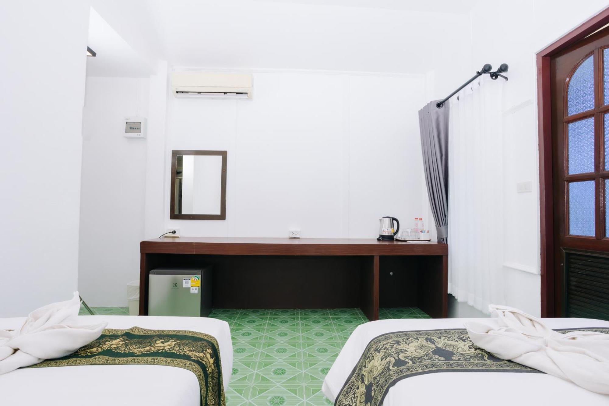 Baan Suan Resort