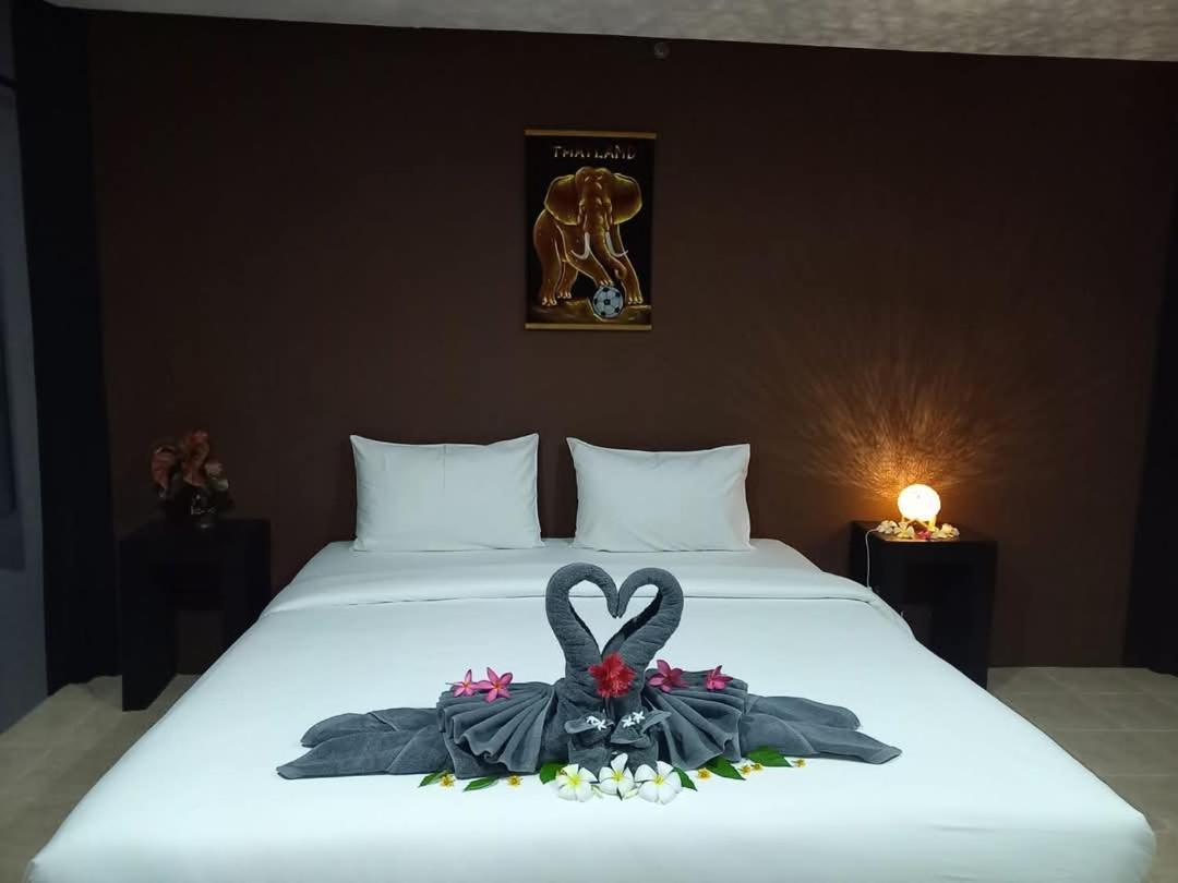 Siam Flora Resort *