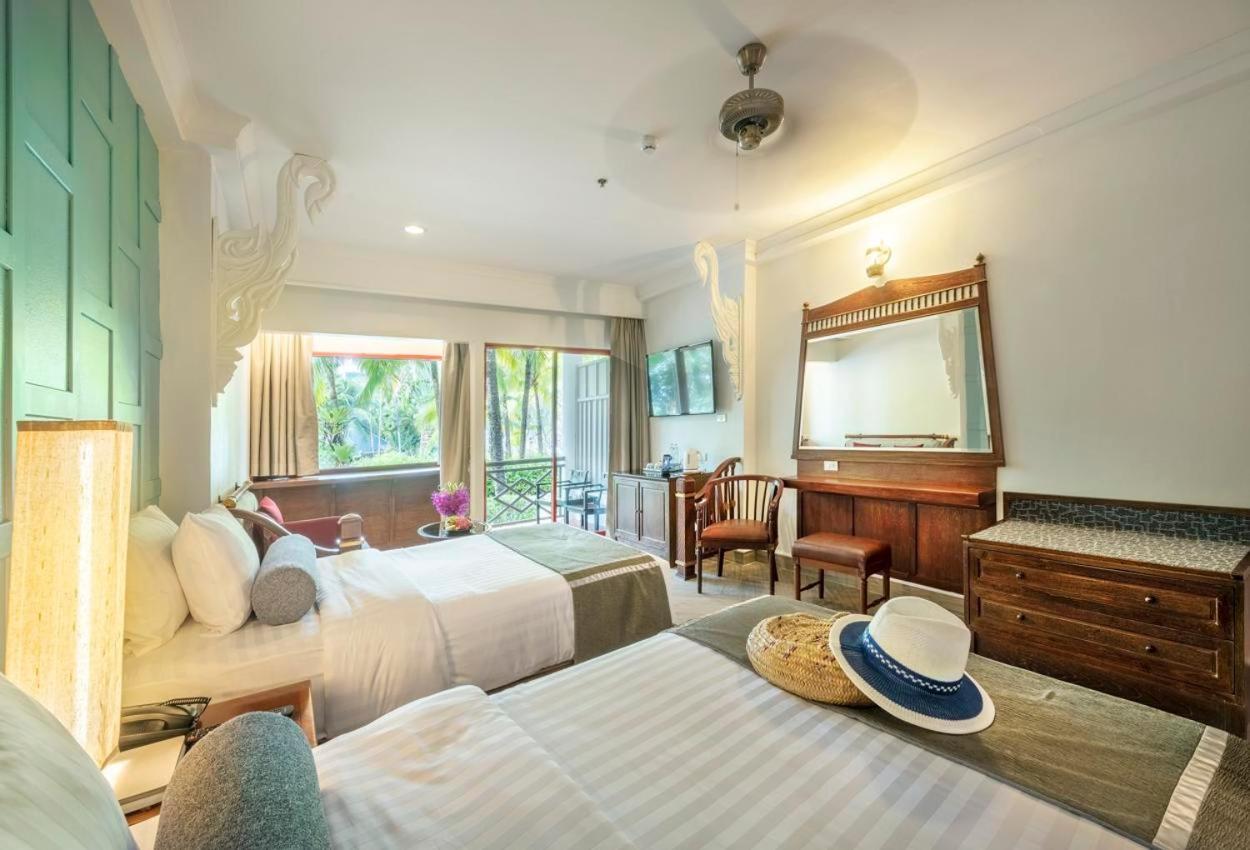 Chada Thai Village Resort 4*