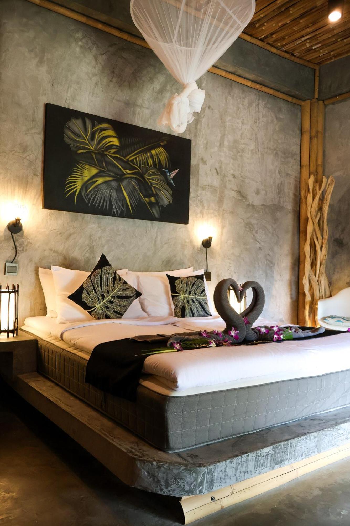 Hotel The Lazy 4*