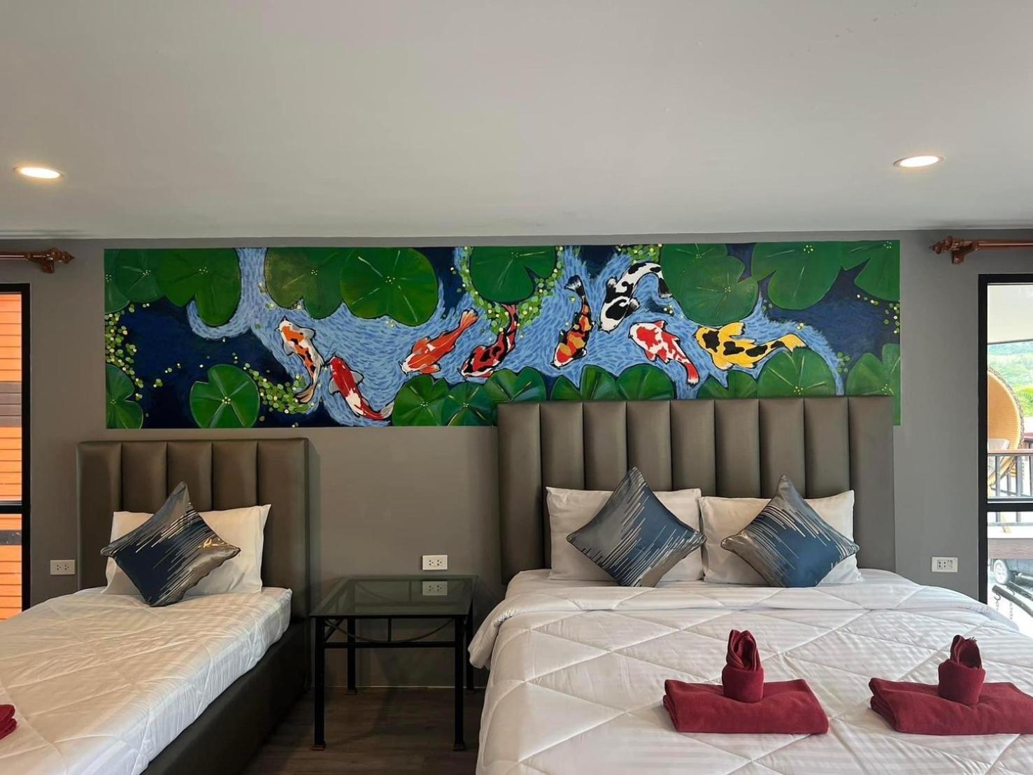 Resort Chomview