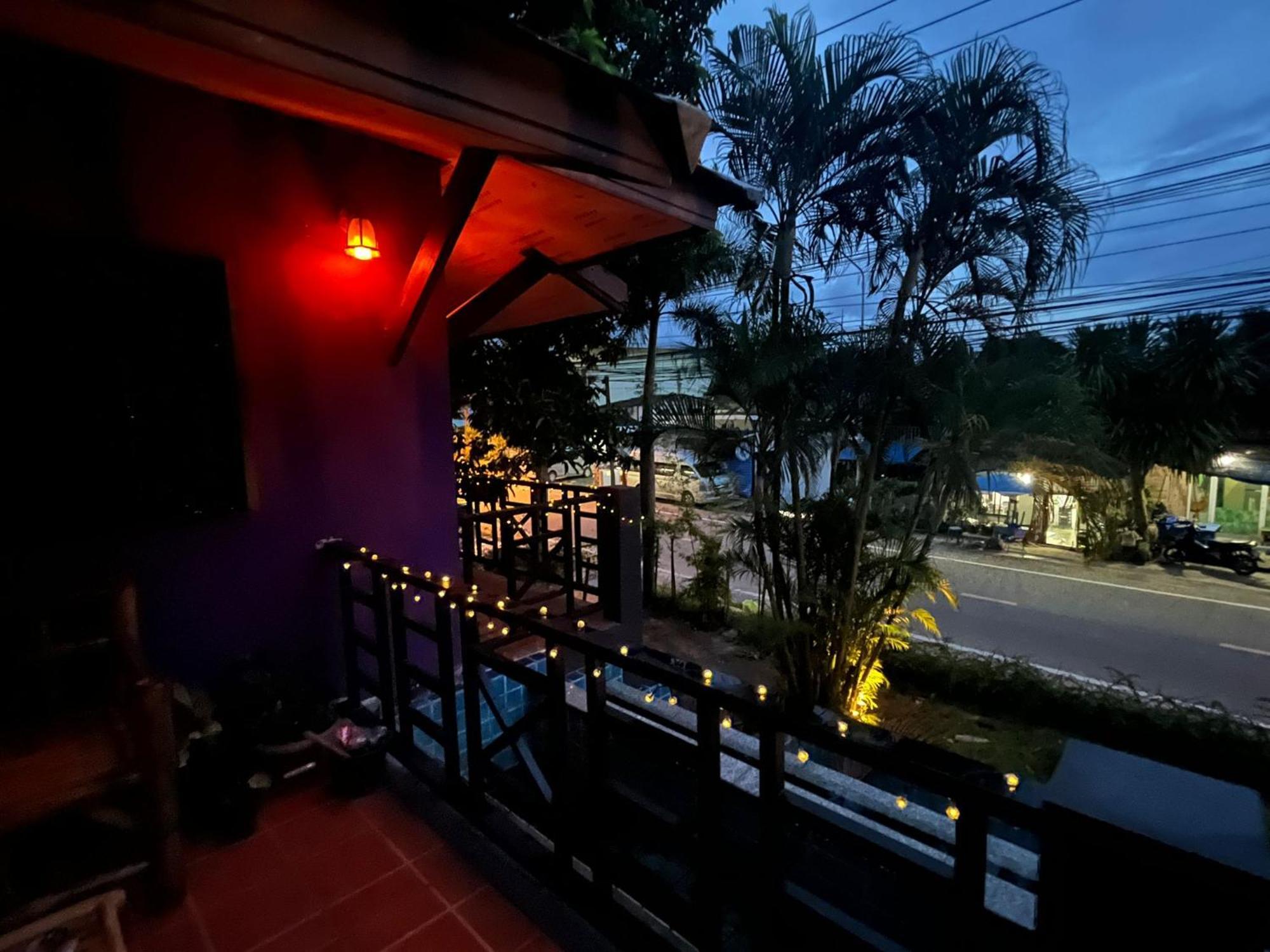 Purple House - Female Only Boutique Ko Pha Ngan