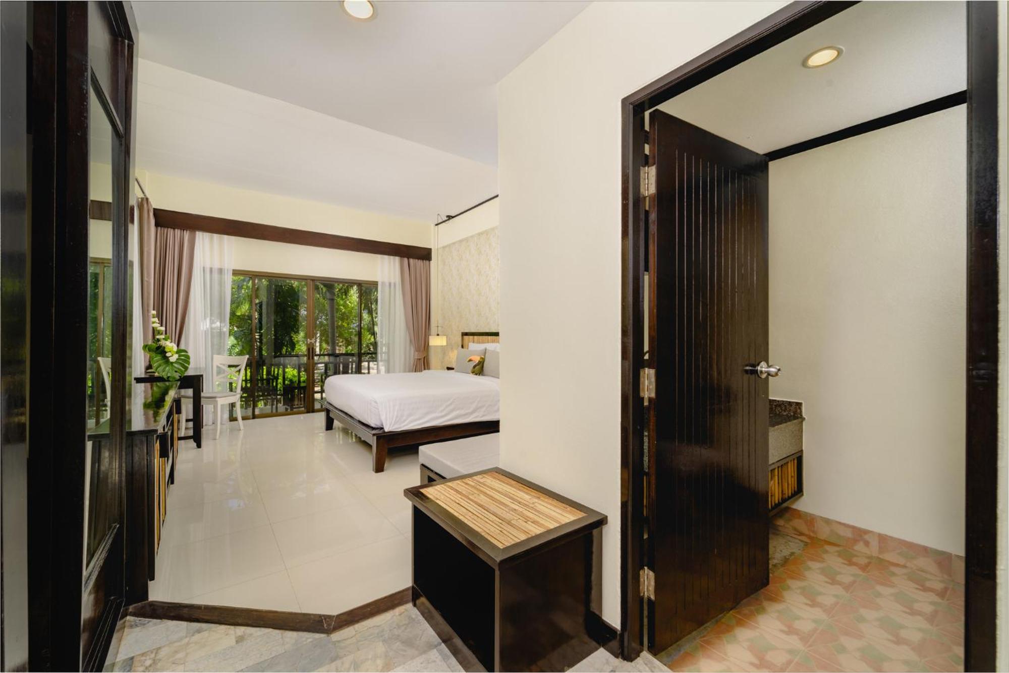 Princess & Resort Railay Beach