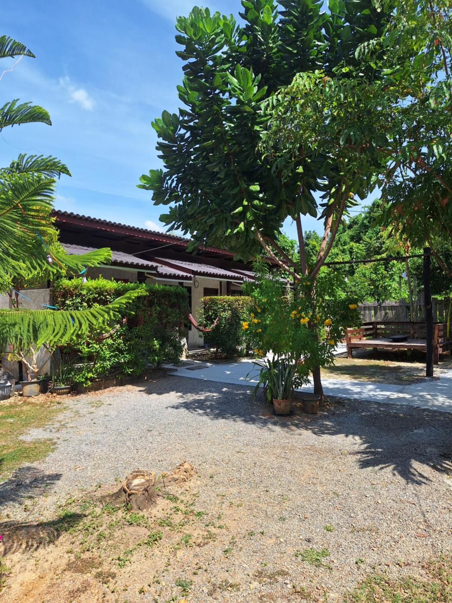 Lanta Happy House Guest house Koh Lanta
