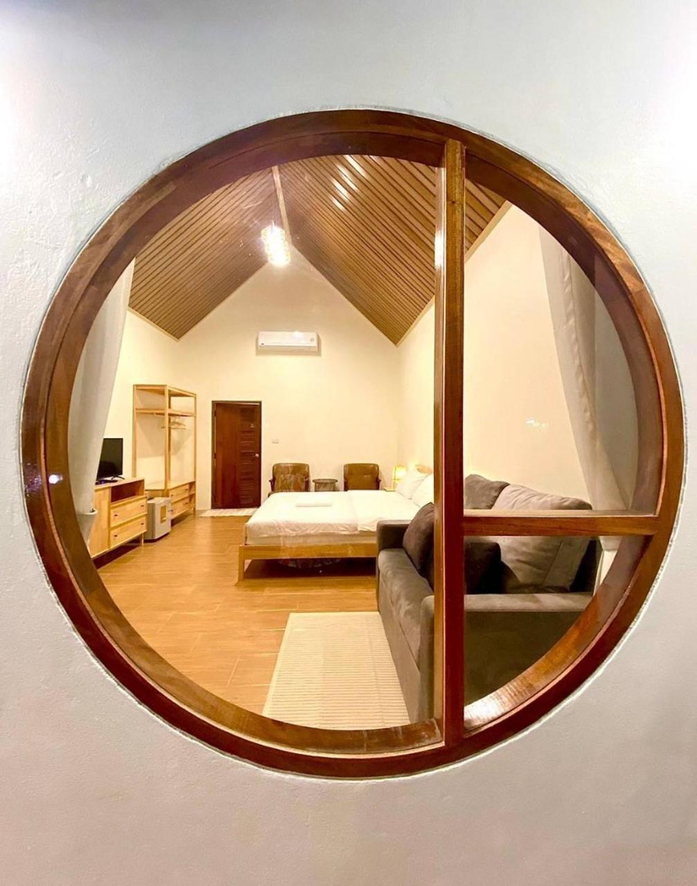 Baan Pong Tara 3* Suan Phueng