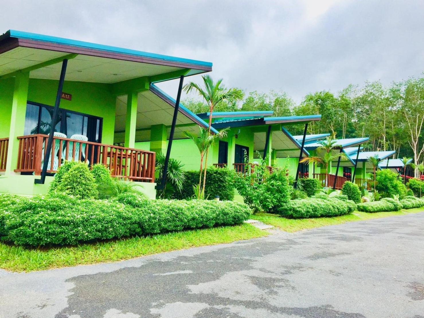 Resort Infinite And Cafe 3*