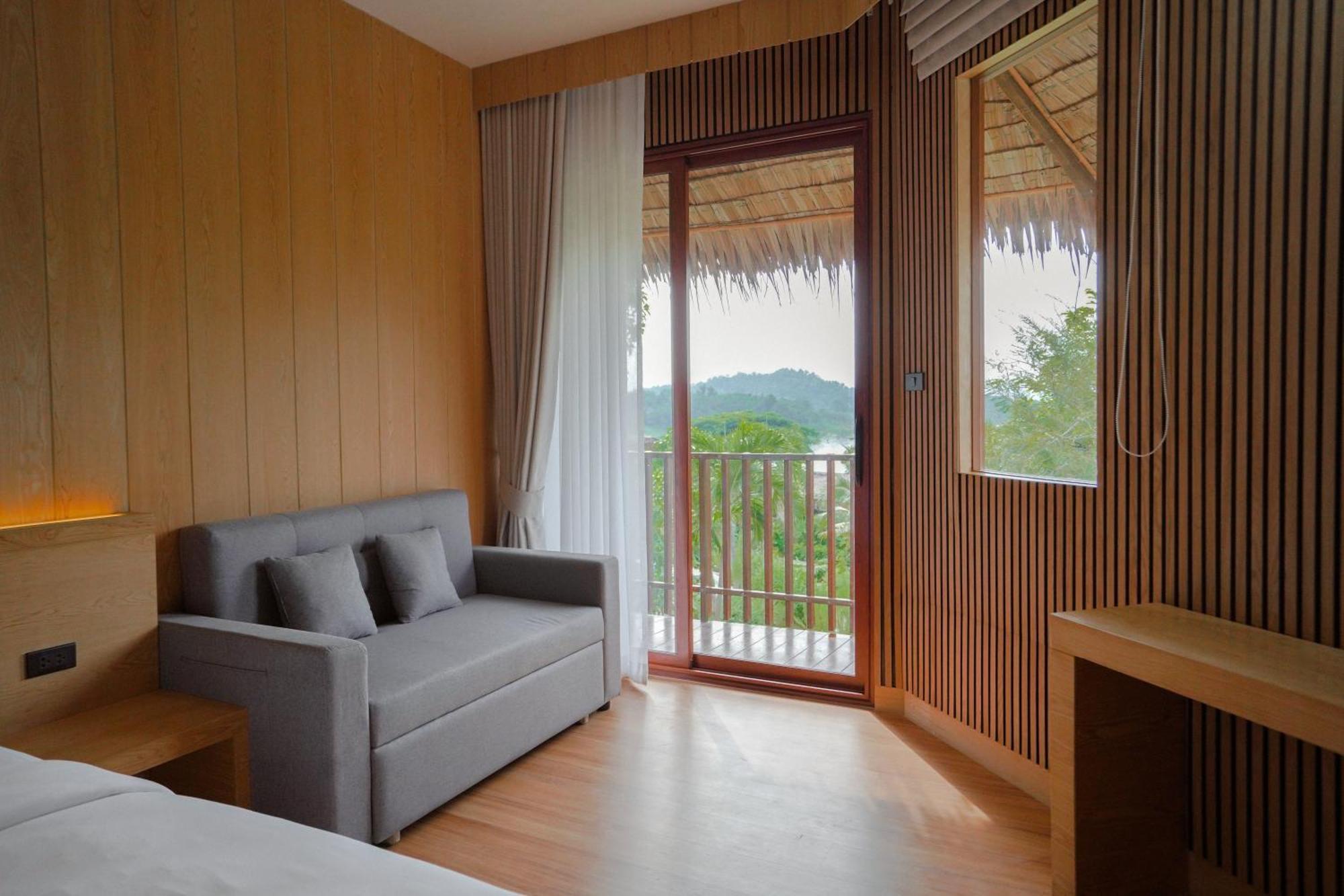 Resort Le La And Kaeng Krachan