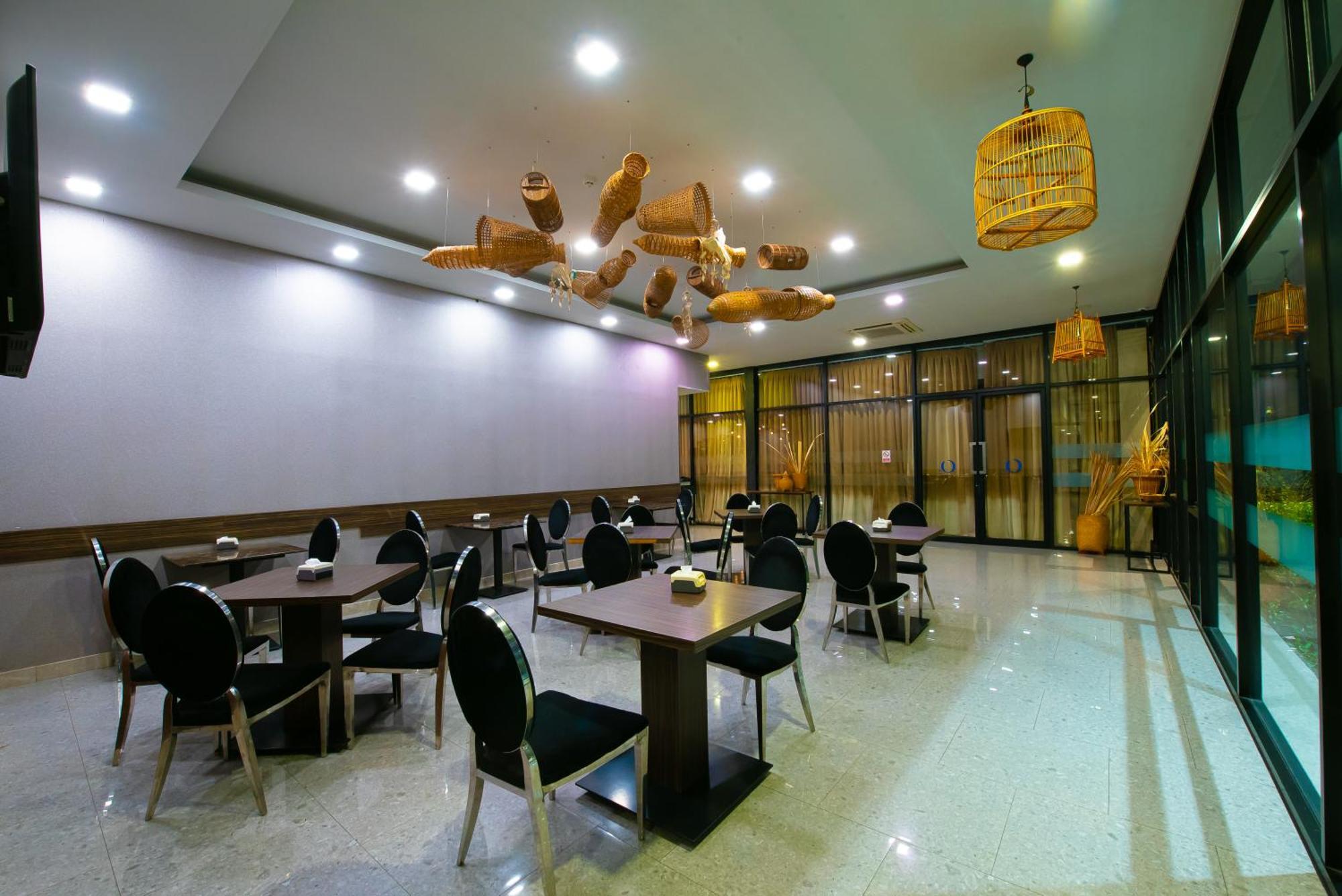 O2 Luxury Hotel 5*